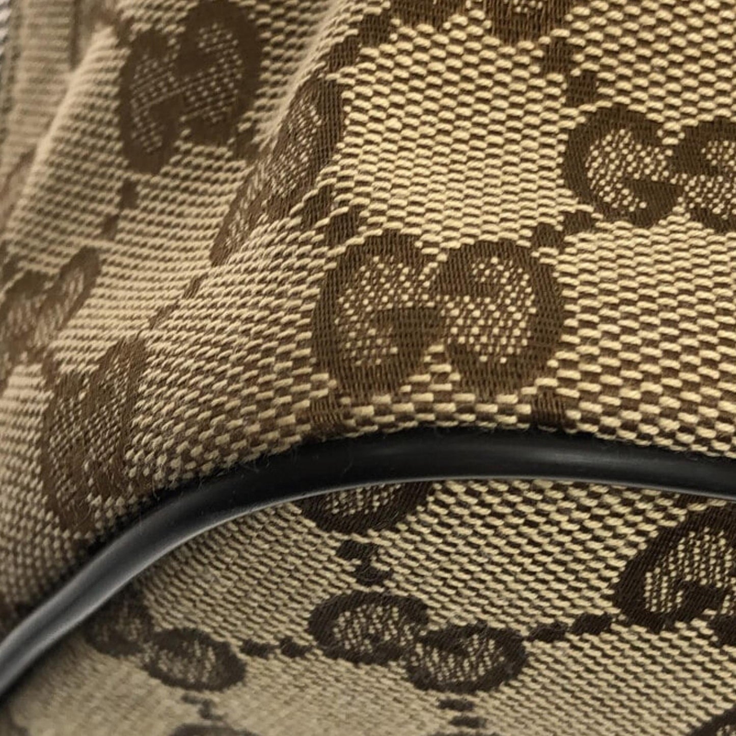 Gucci GG Canvas Drawstring Backpack (SHG-ROBSMj)