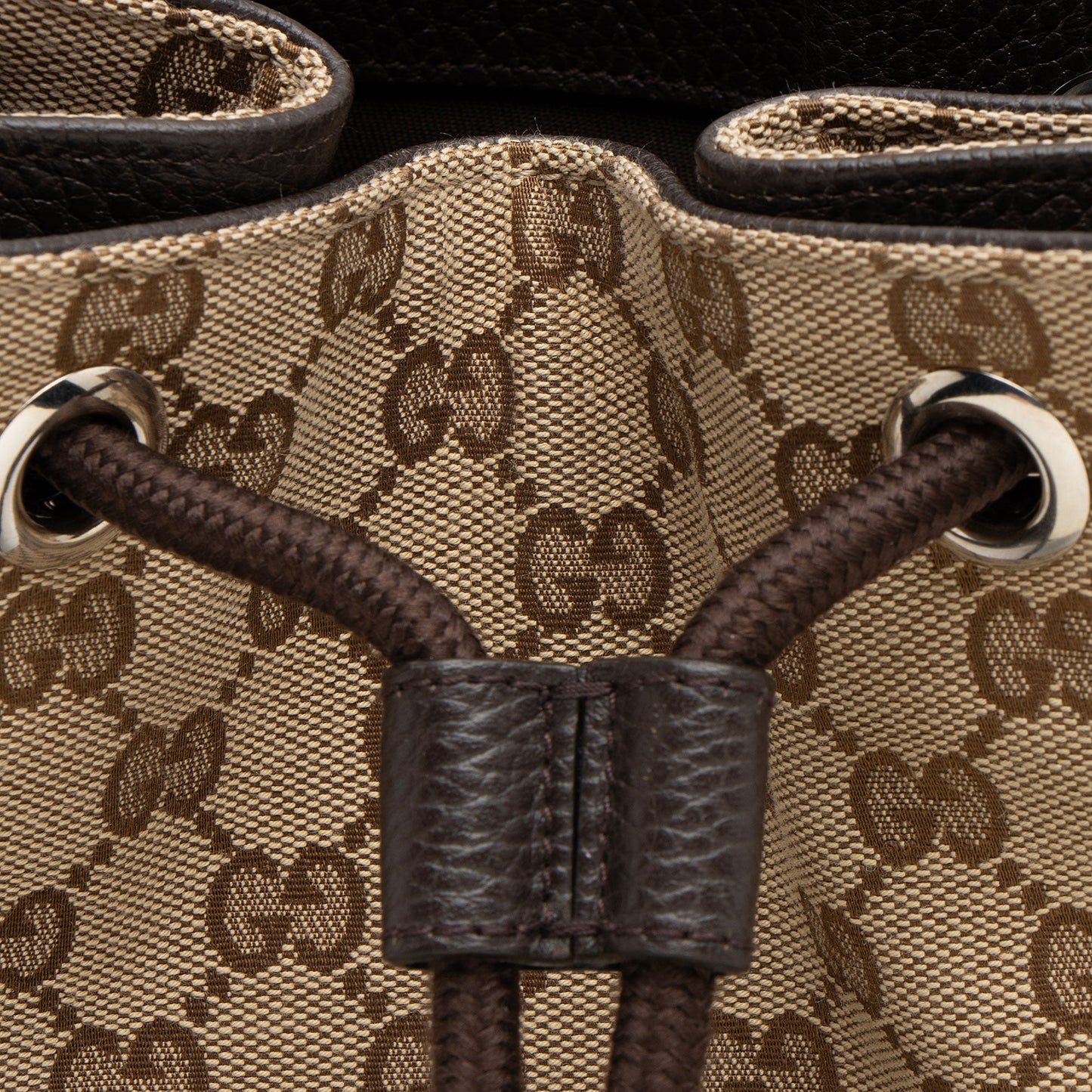 Gucci GG Canvas Drawstring Backpack (SHF-WIBaRK)