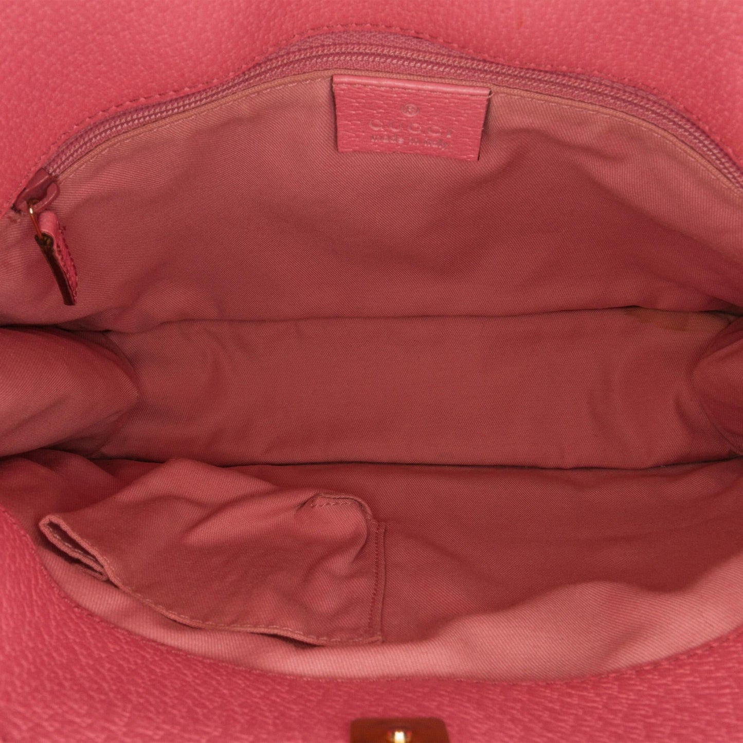 Gucci GG Canvas Eclipse Crossbody Bag (SHG-4xXzS6)