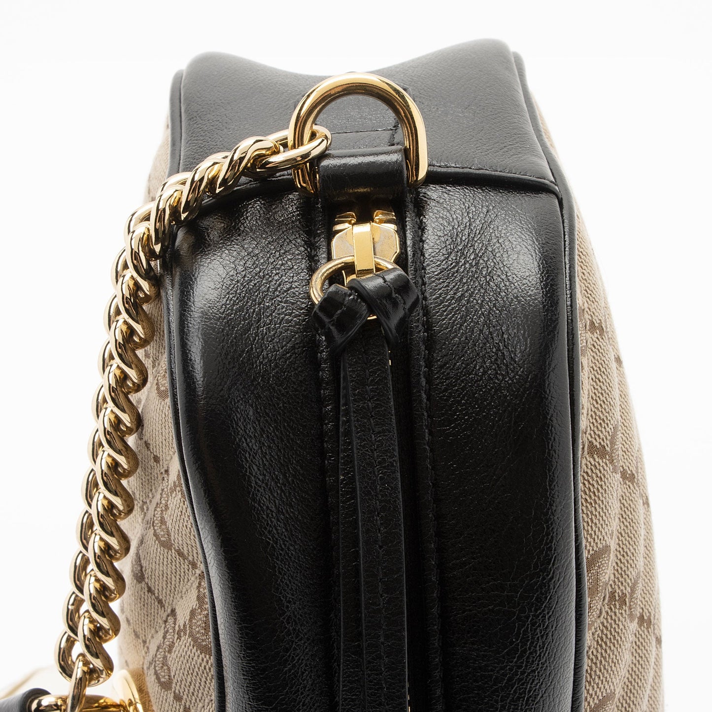 Gucci GG Canvas GG Marmont Small Shoulder Bag (SHF-kPDHre)