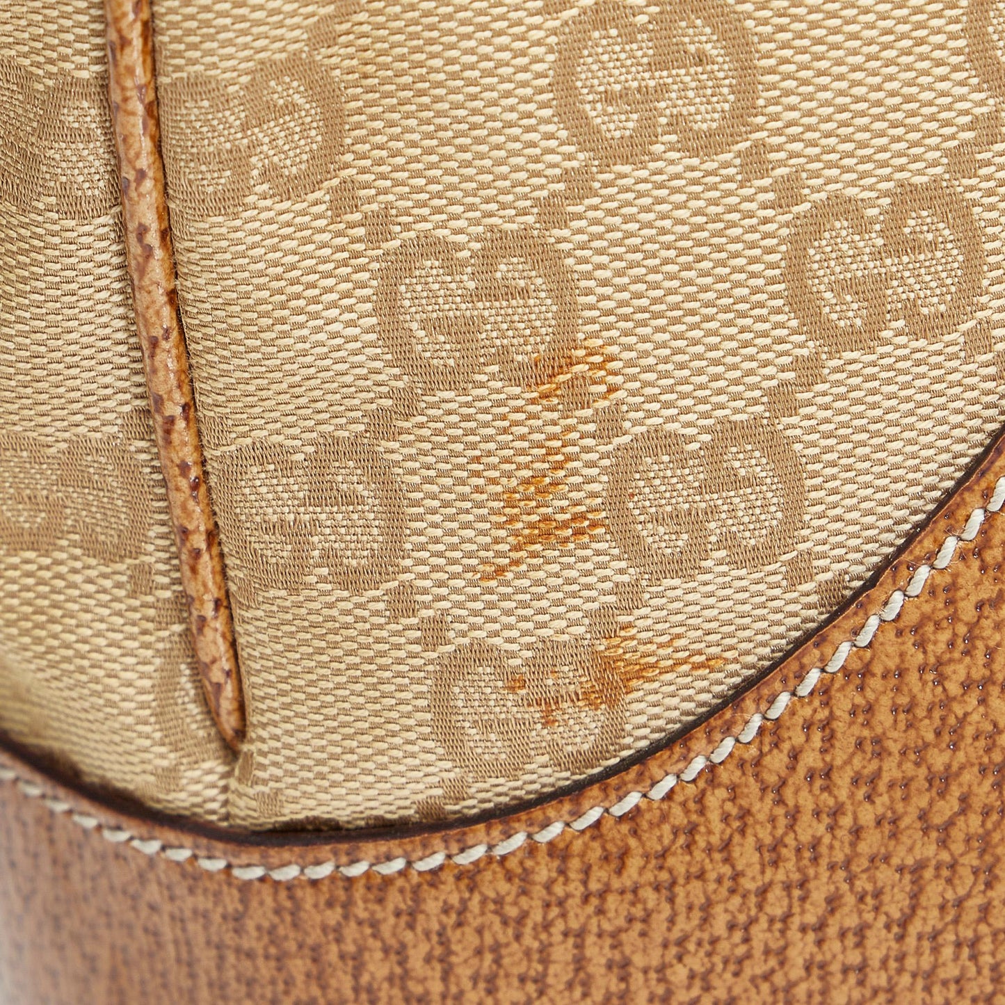 Gucci GG Canvas Handbag (SHG-eFpqW6)