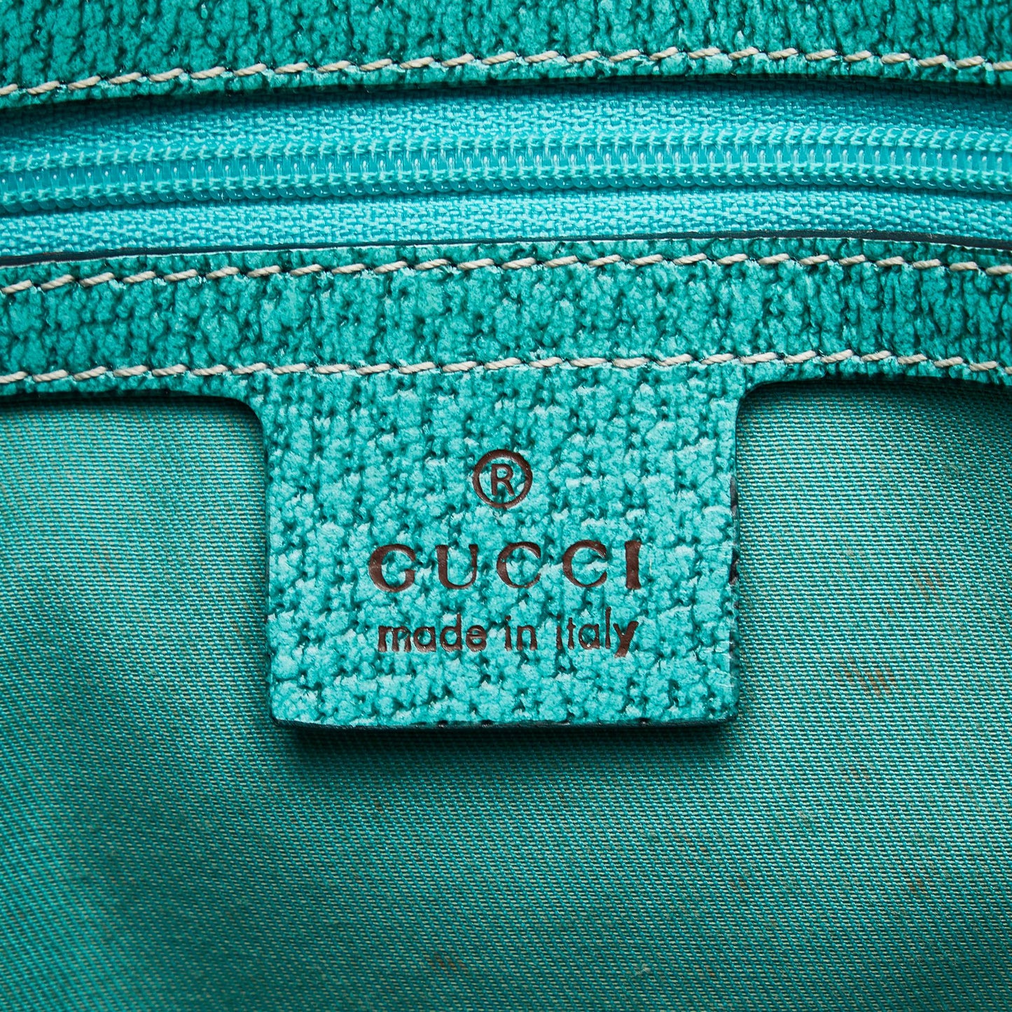 Gucci GG Canvas Hobo (SHG-aQeAKr)