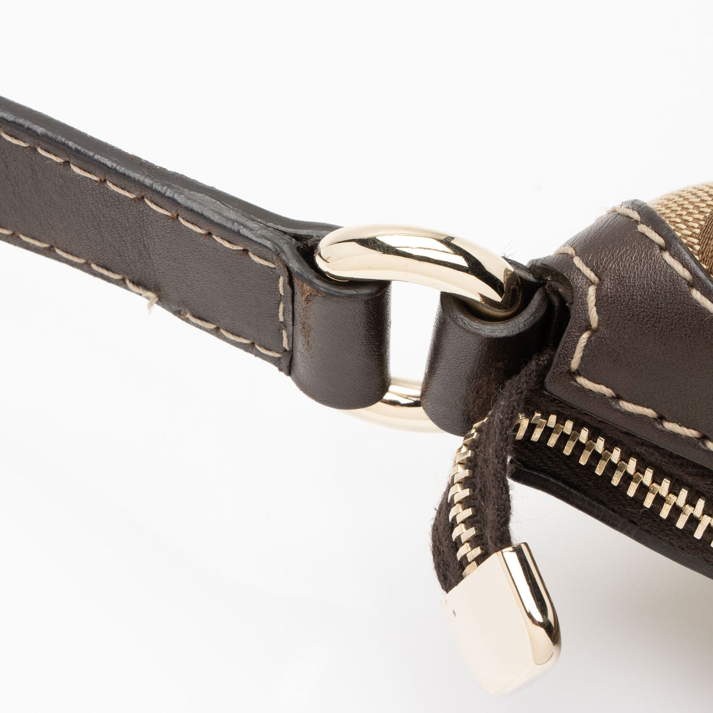 Gucci GG Canvas Interlocking Heart Crossbody Bag (SHF-2gSnDY)