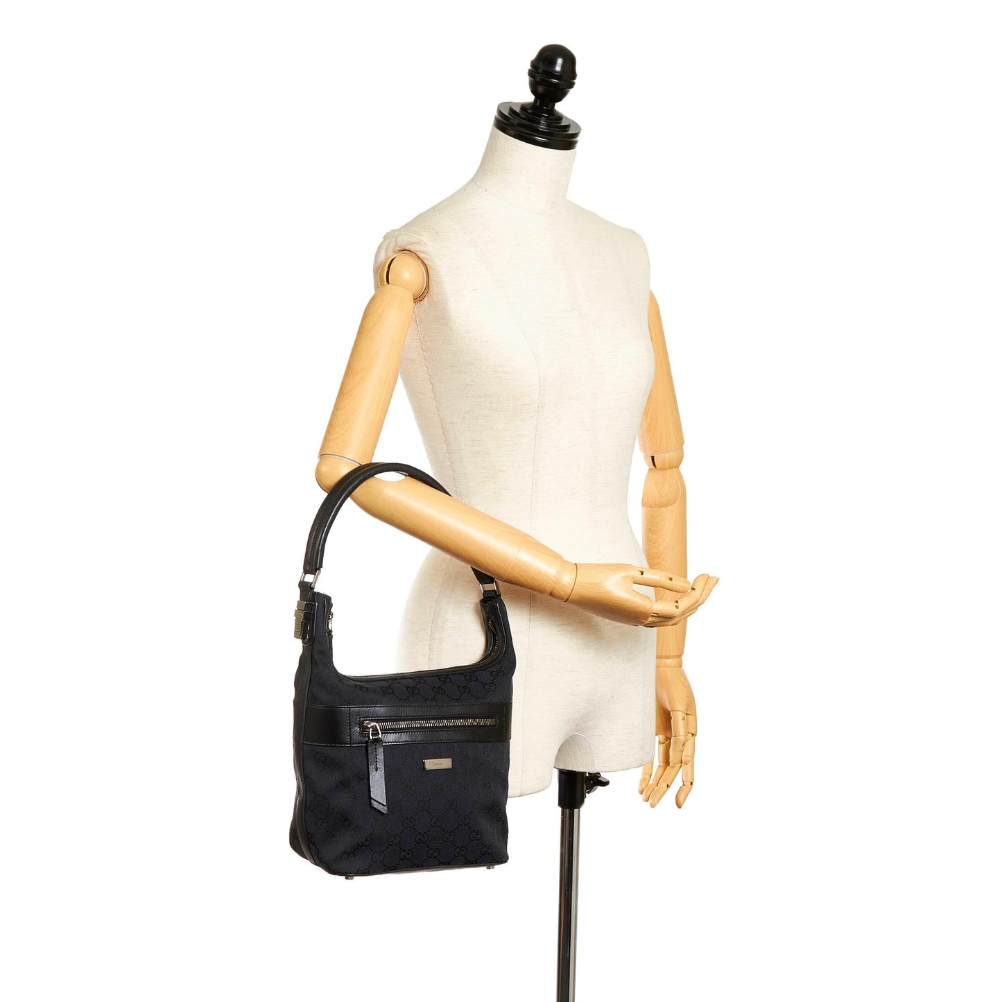 Gucci GG Canvas Shoulder Bag (SHG-Uitk6N)