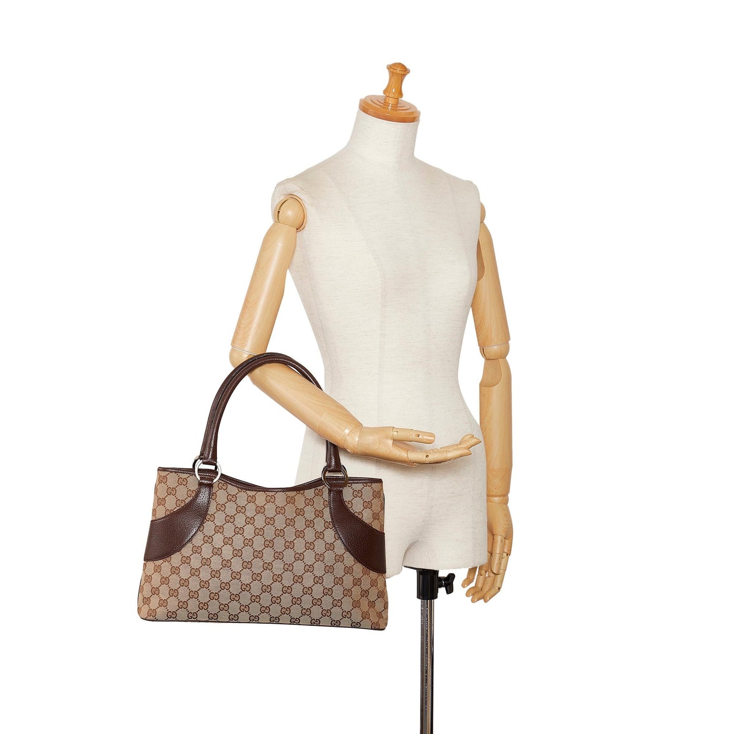Gucci GG Canvas Shoulder Bag (SHG-bz9OYw)