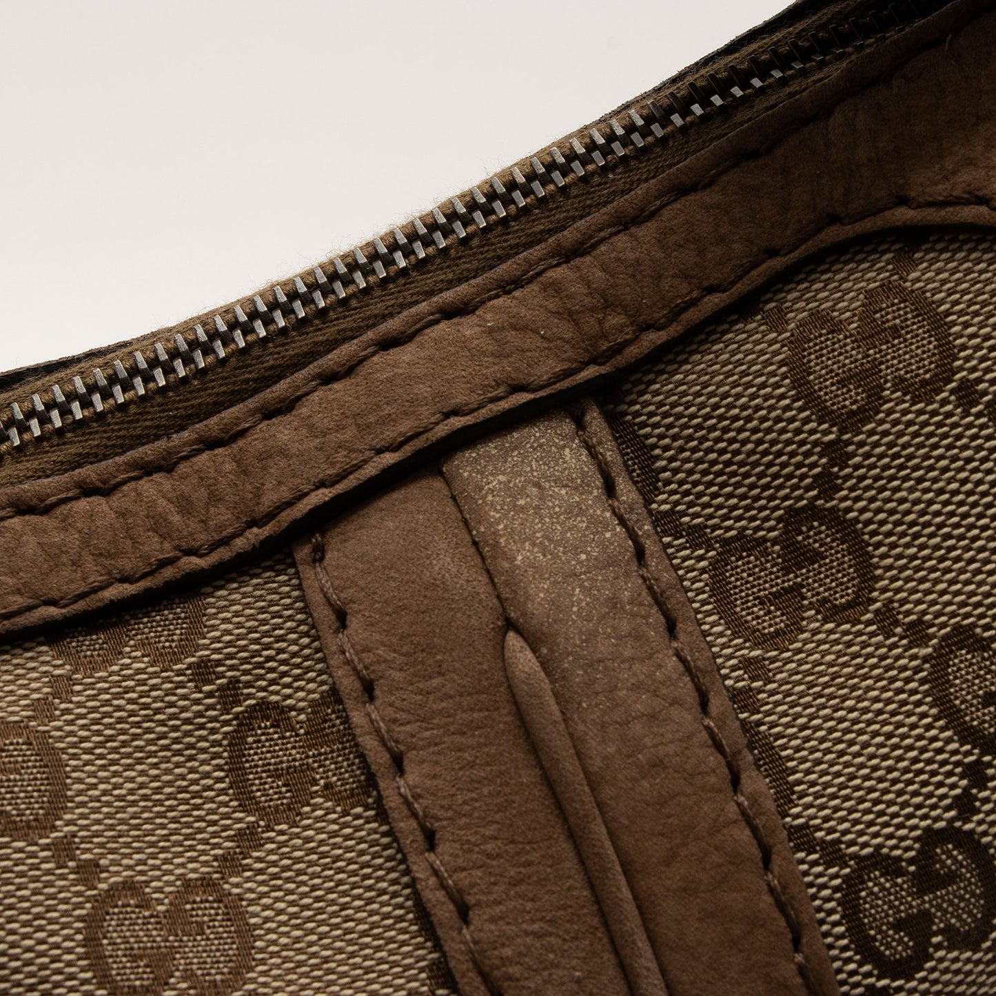 Gucci GG Canvas Suede Running Medium Hobo (SHF-FV9sin)