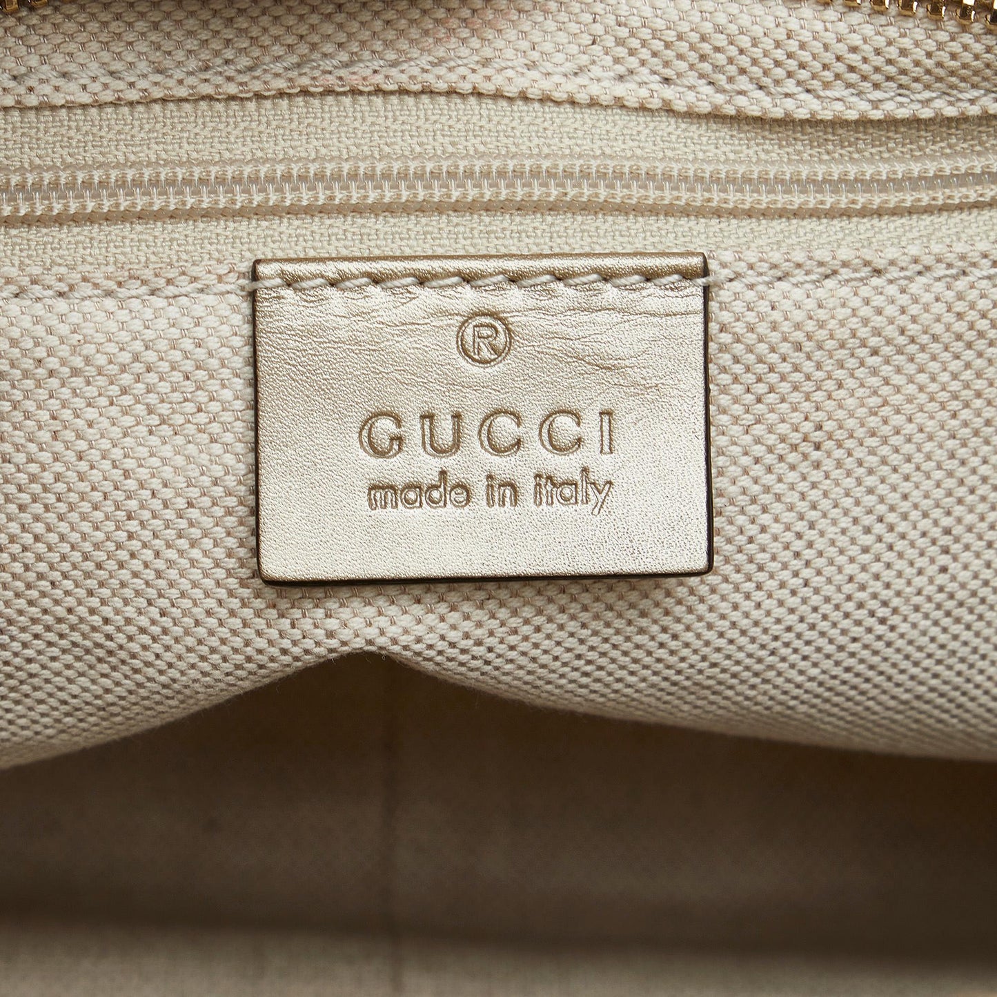 Gucci GG Canvas Sukey Crossbody (SHG-bMrG2F)