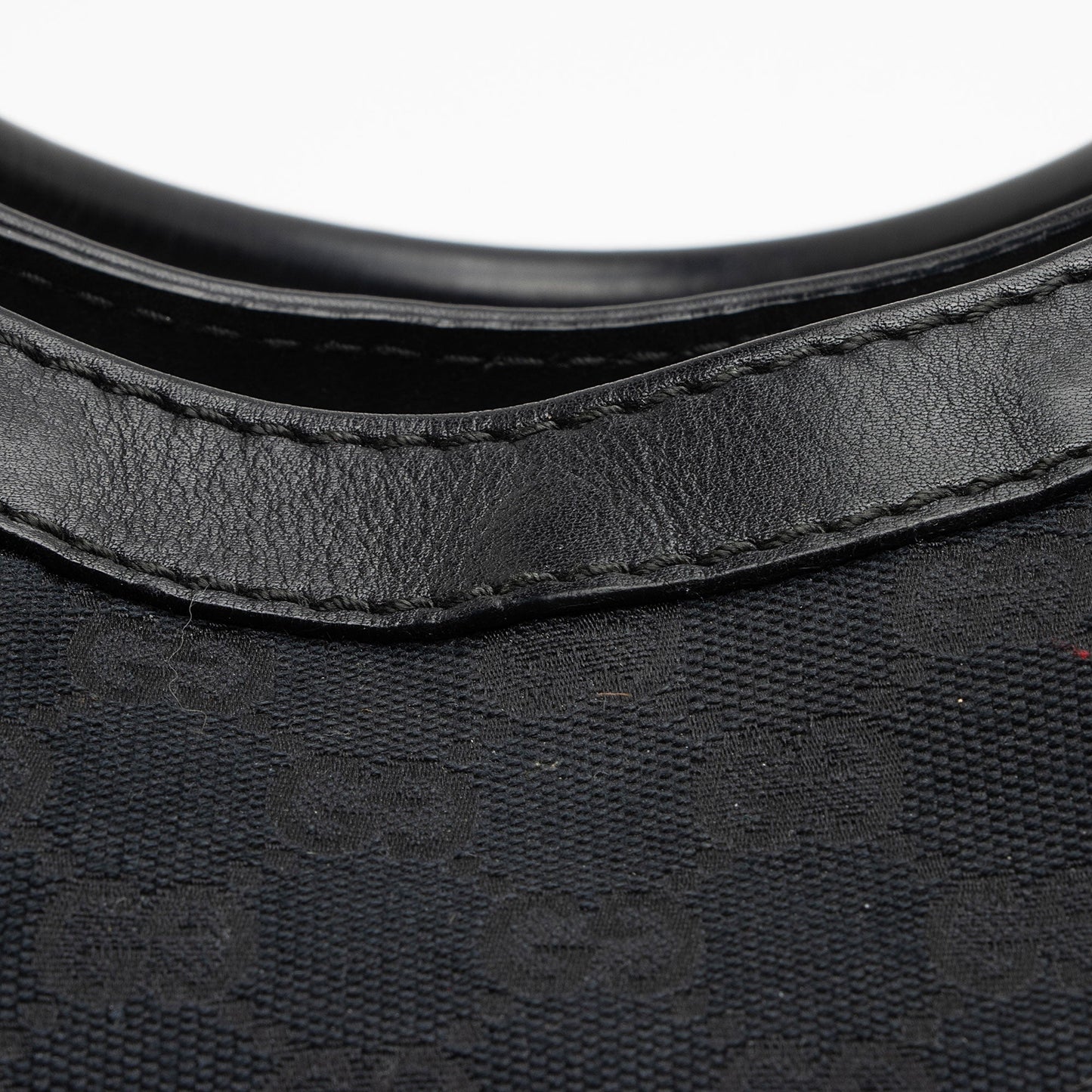 Gucci GG Canvas Sukey Medium Tote (SHF-cYxwRU)