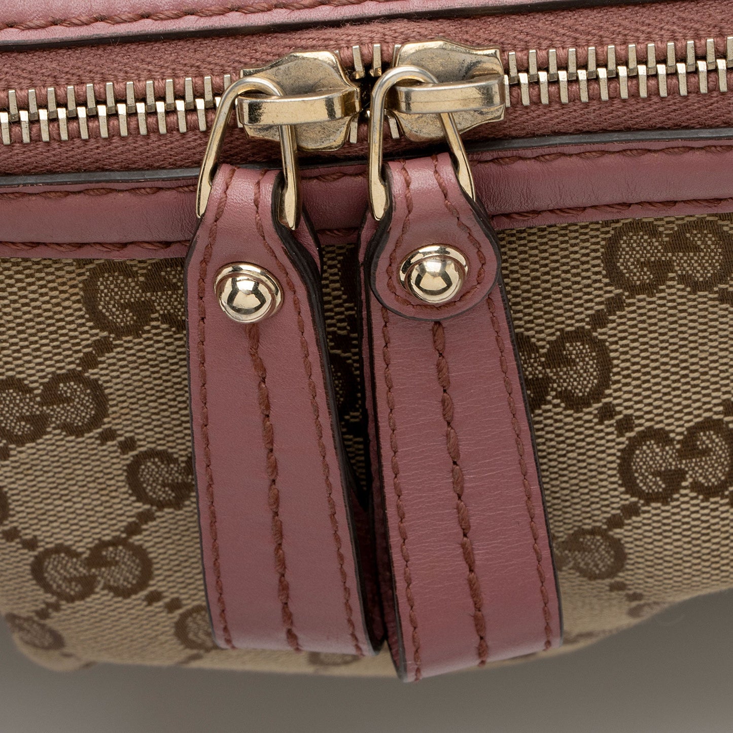 Gucci GG Canvas Sukey Medium Satchel (SHF-pOZTUq)