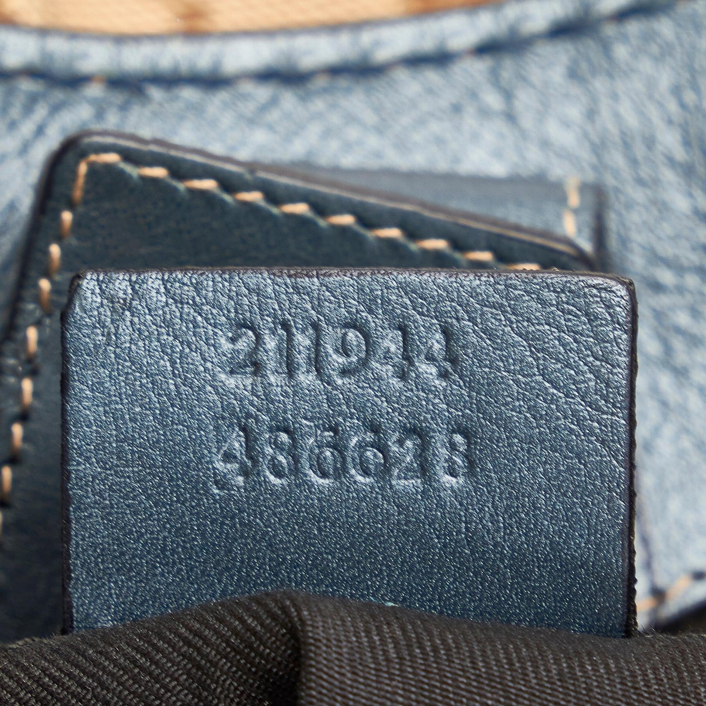 Gucci GG Canvas Sukey (SHG-zkLa3S)