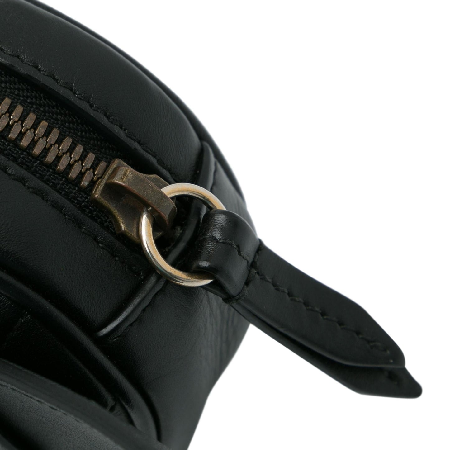 Gucci GG Marmont Matelasse Belt Bag (SHG-ViYF48)