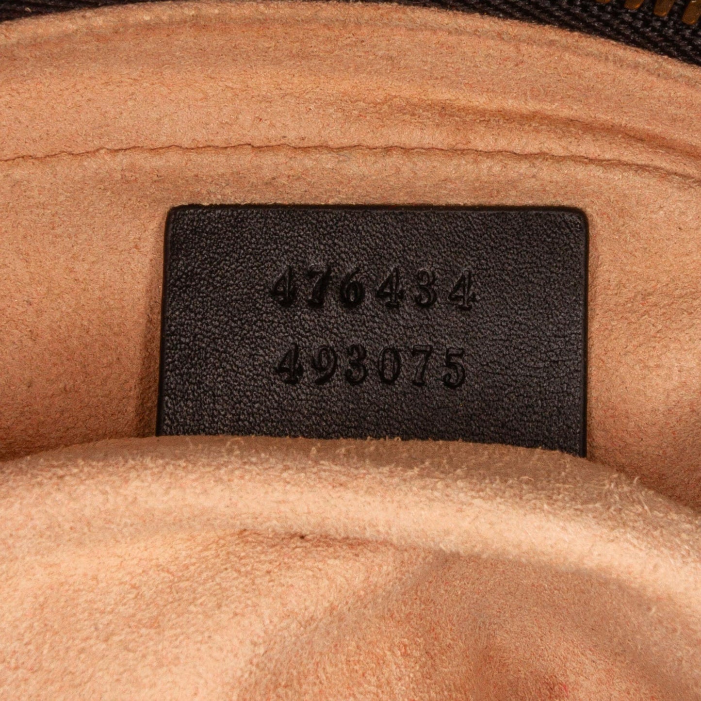 Gucci GG Marmont Matelasse Belt Bag (SHG-MpX2RD)