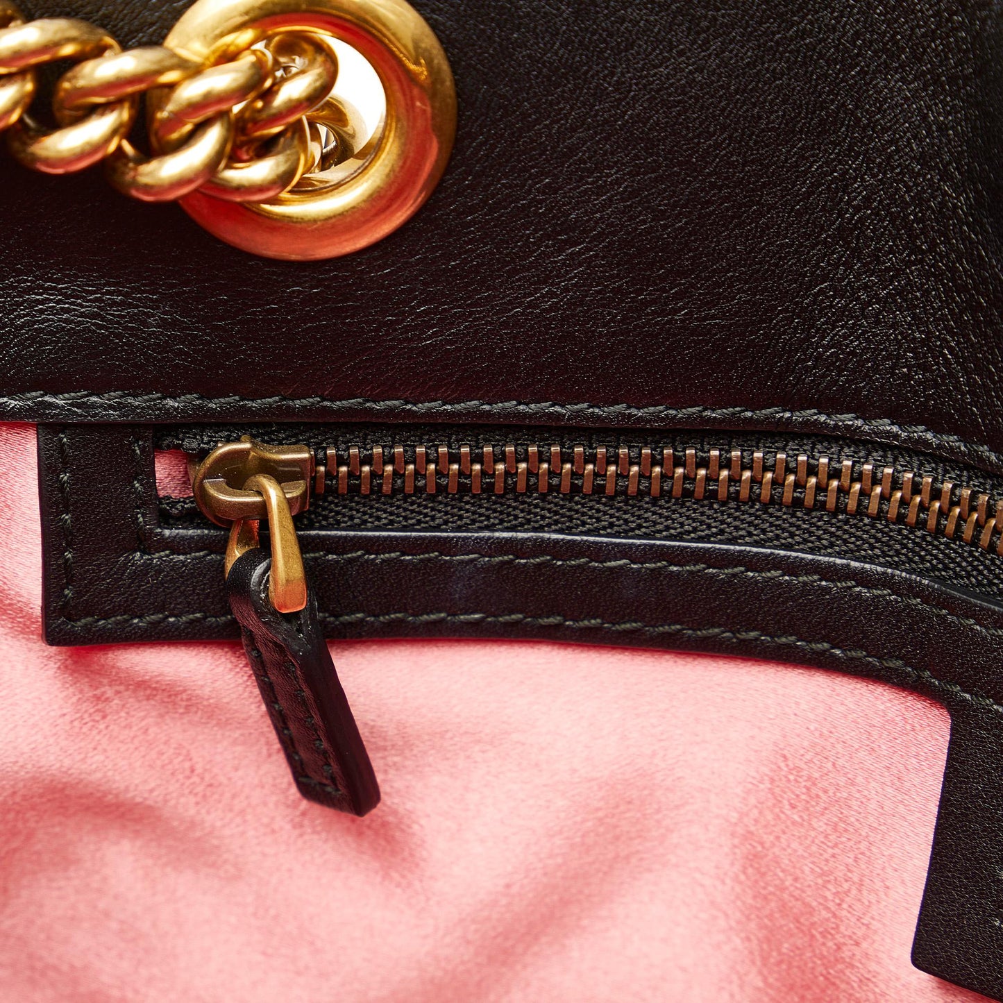Gucci GG Marmont Matelasse Chain Tote (SHG-GMyiRZ)