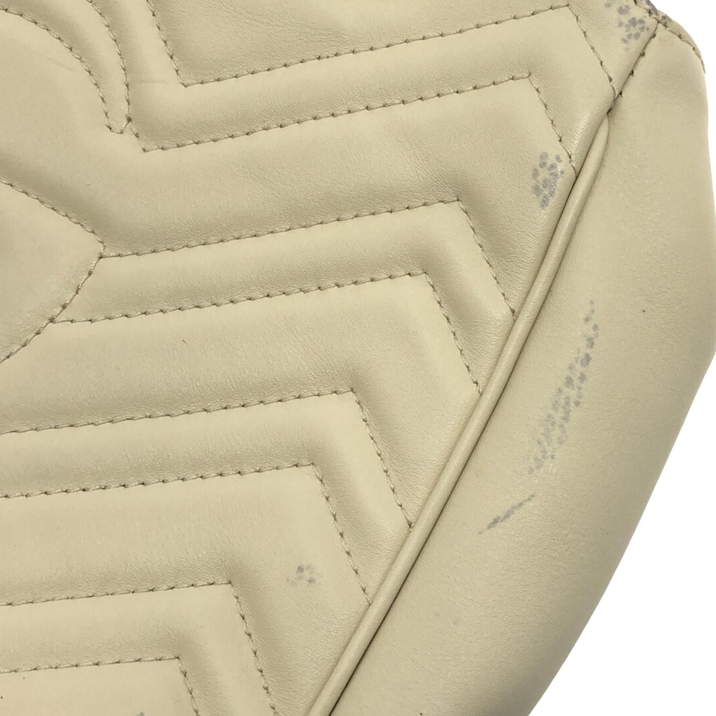 Gucci GG Marmont Matelasse Chain Tote (SHG-iMHDhJ)
