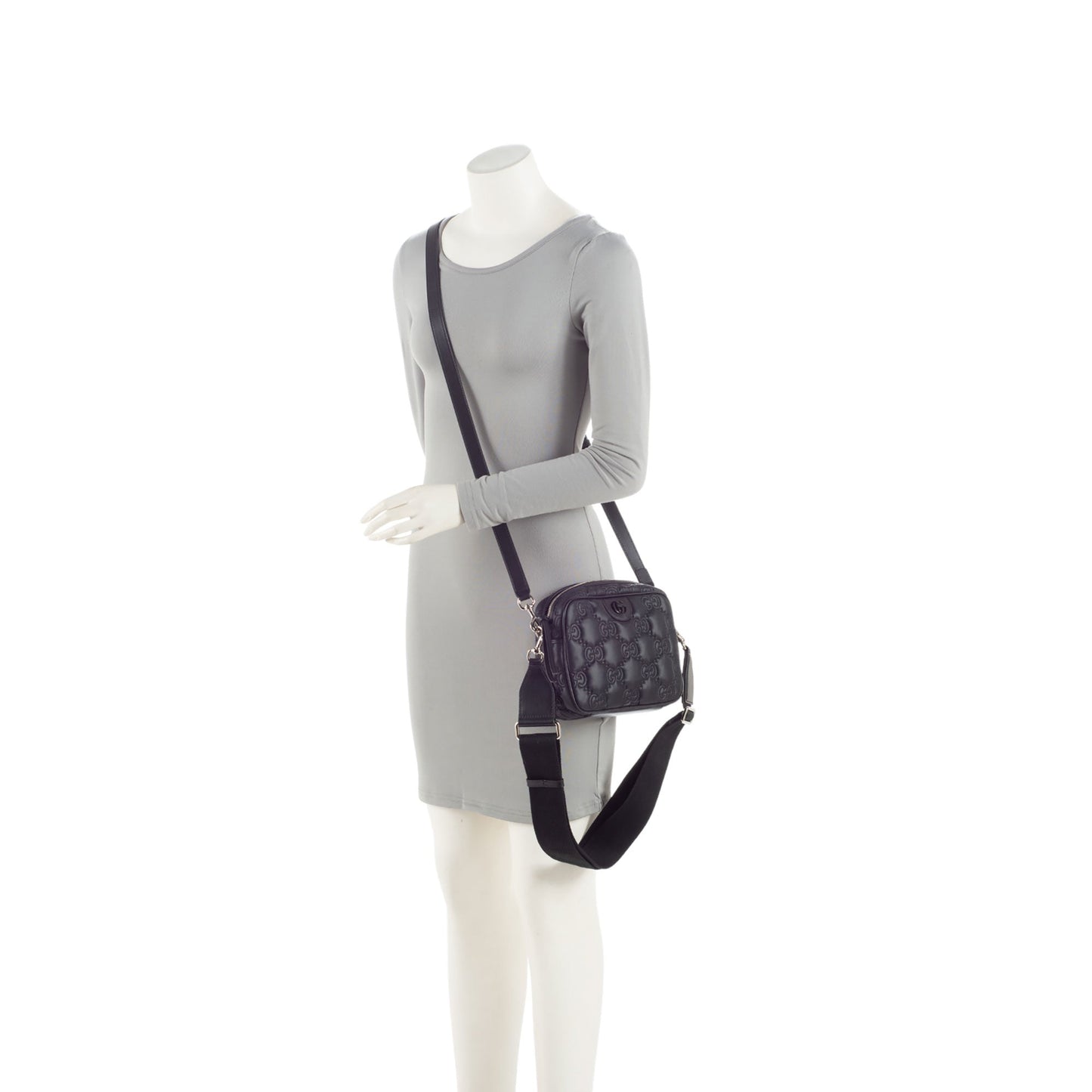 Gucci GG Matelasse Small Shoulder Bag (SHF-lqqc7w)