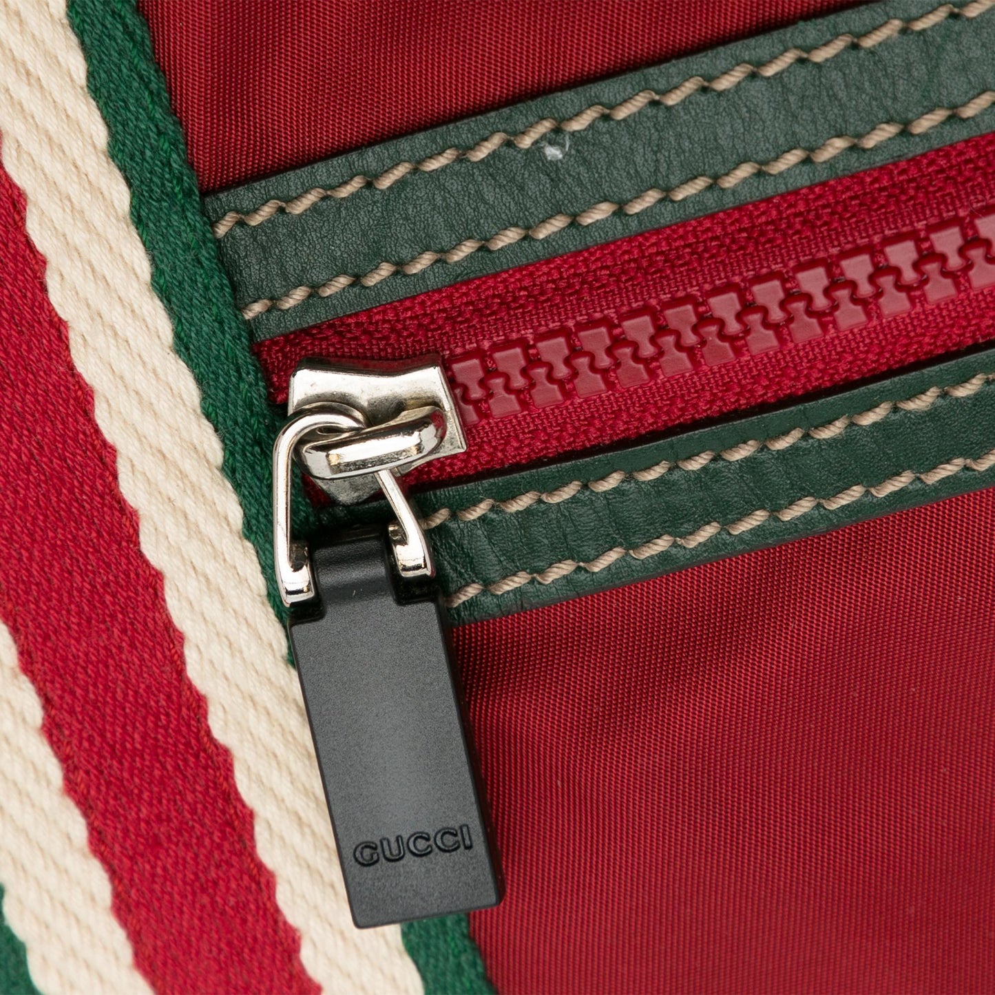 Gucci GG Nylon Crest Sherry Line Web Tote (SHG-Bio25q)