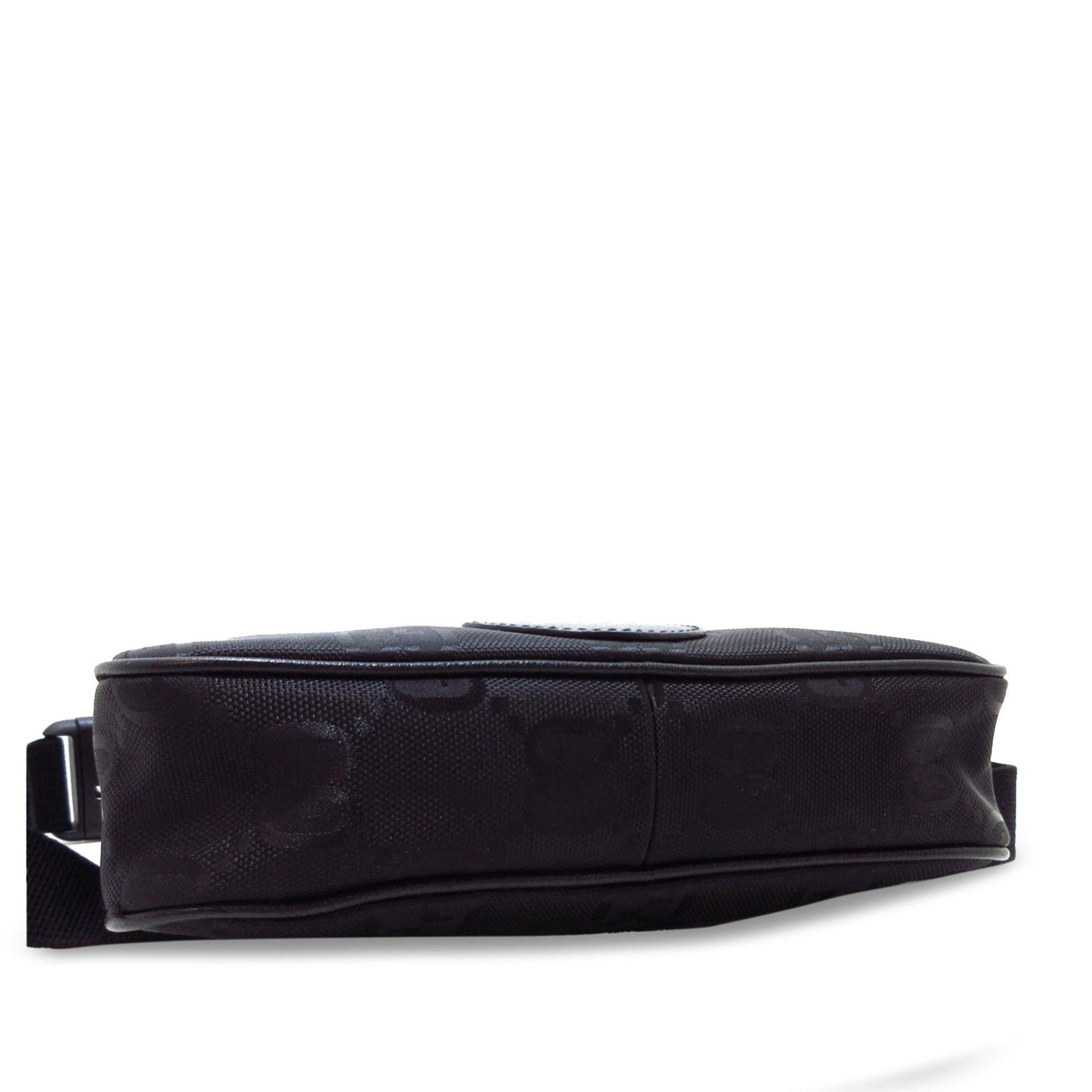 Gucci GG Nylon Off The Grid Belt Bag (SHG-aritZn)