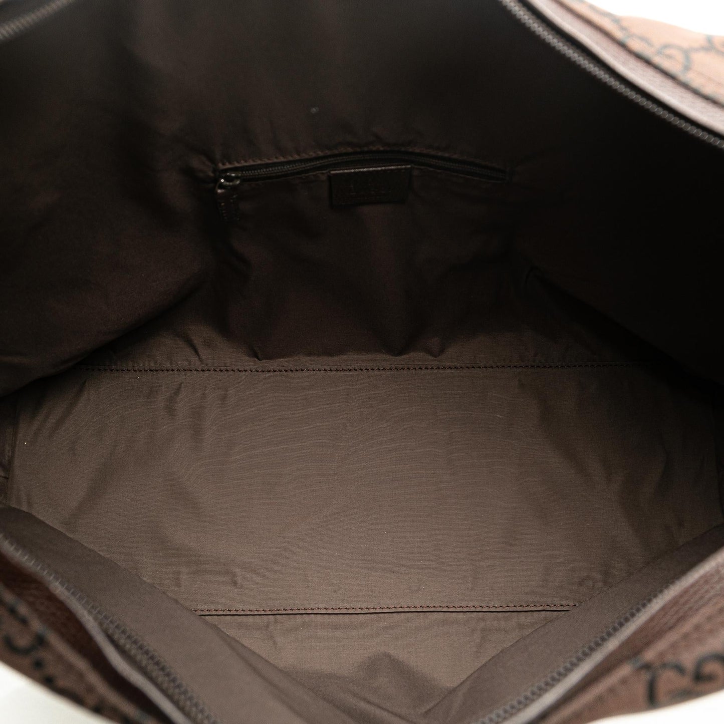 Gucci GG Nylon Shoulder Bag (SHG-OK1rdq)