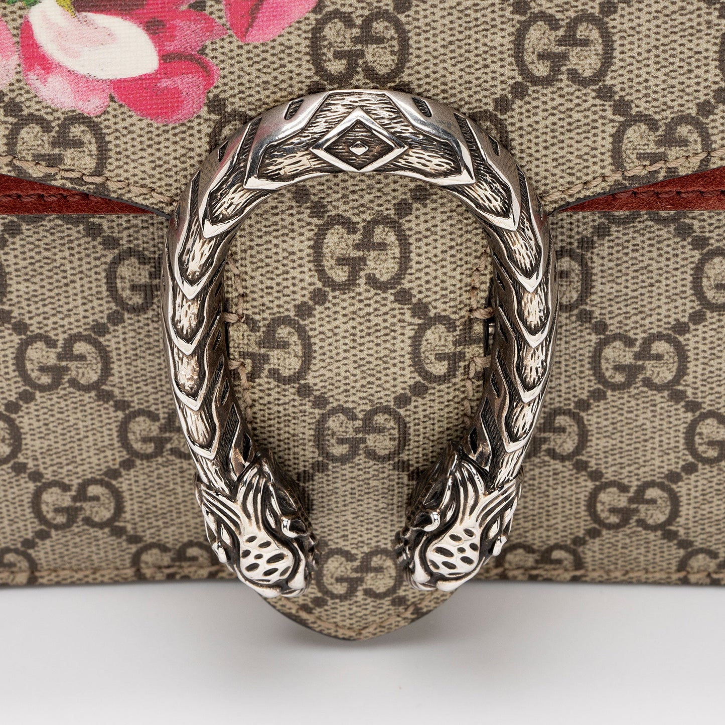 Gucci GG Supreme Blooms Dionysus Small Shoulder Bag