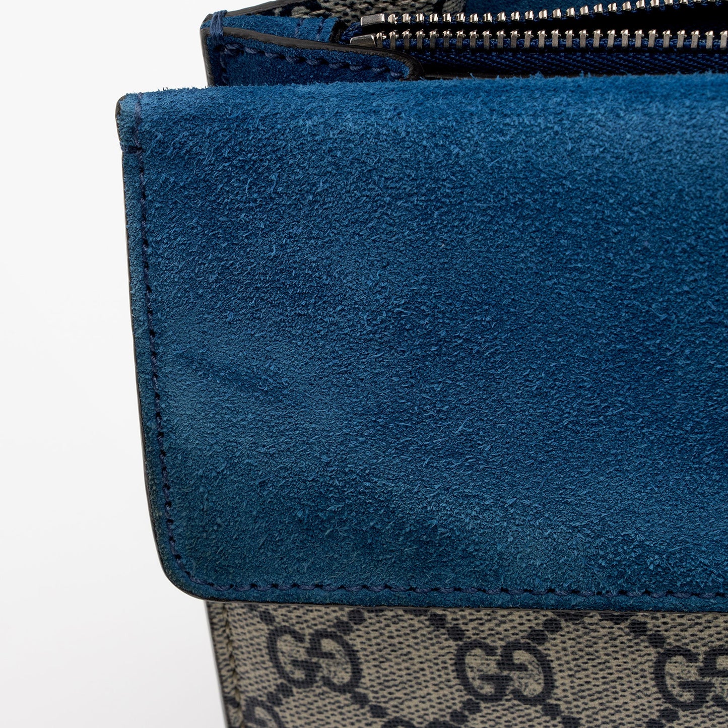 Gucci GG Supreme Blooms Dionysus Small Shoulder Bag (SHF-X2N0d4)