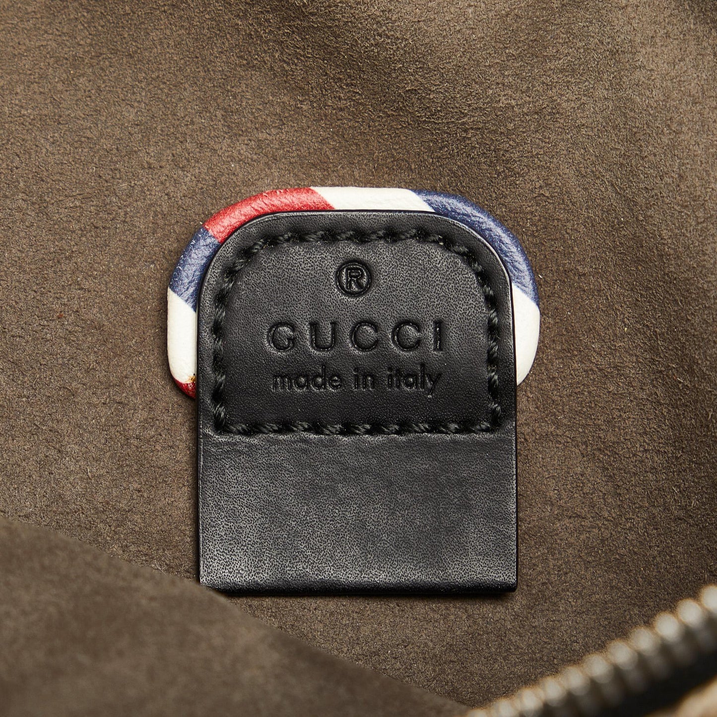 Gucci GG Supreme Courrier Belt Bag (SHG-EU3sQu)