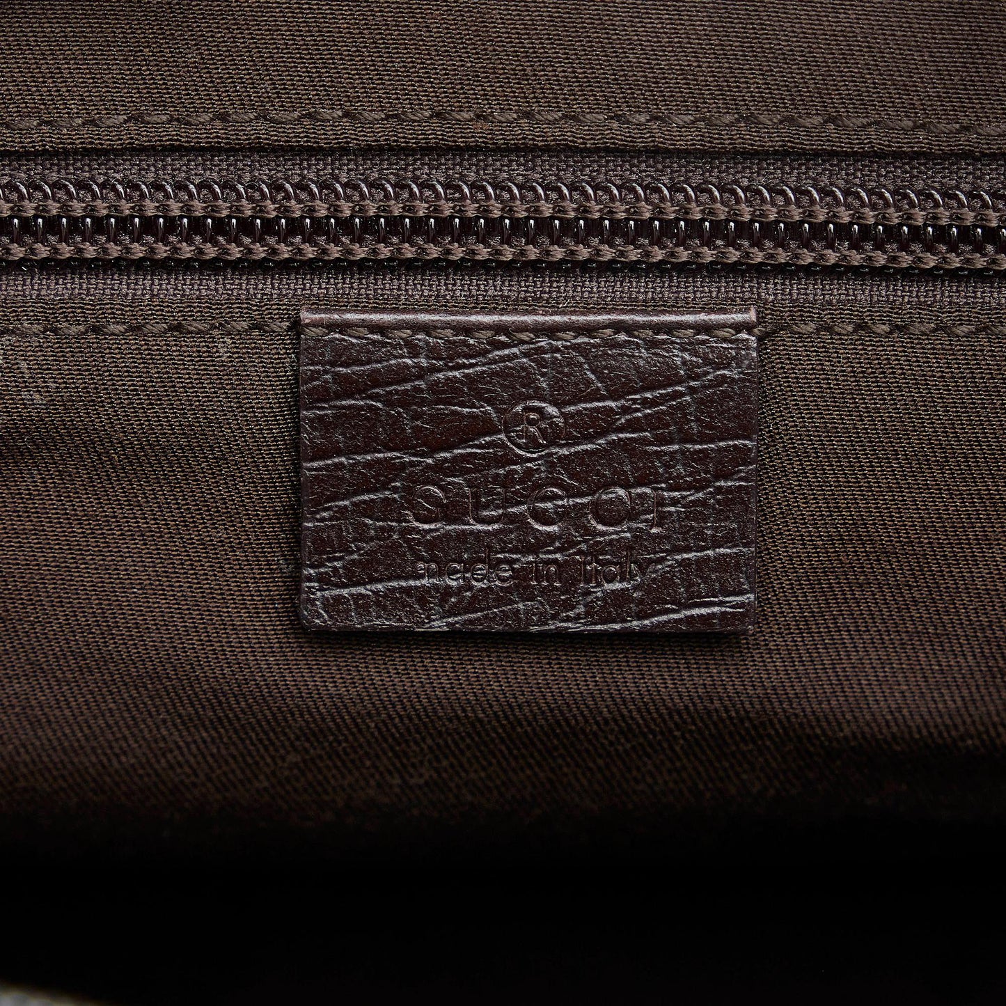 Gucci GG Supreme Crossbody Bag (SHG-c3Wr8A)