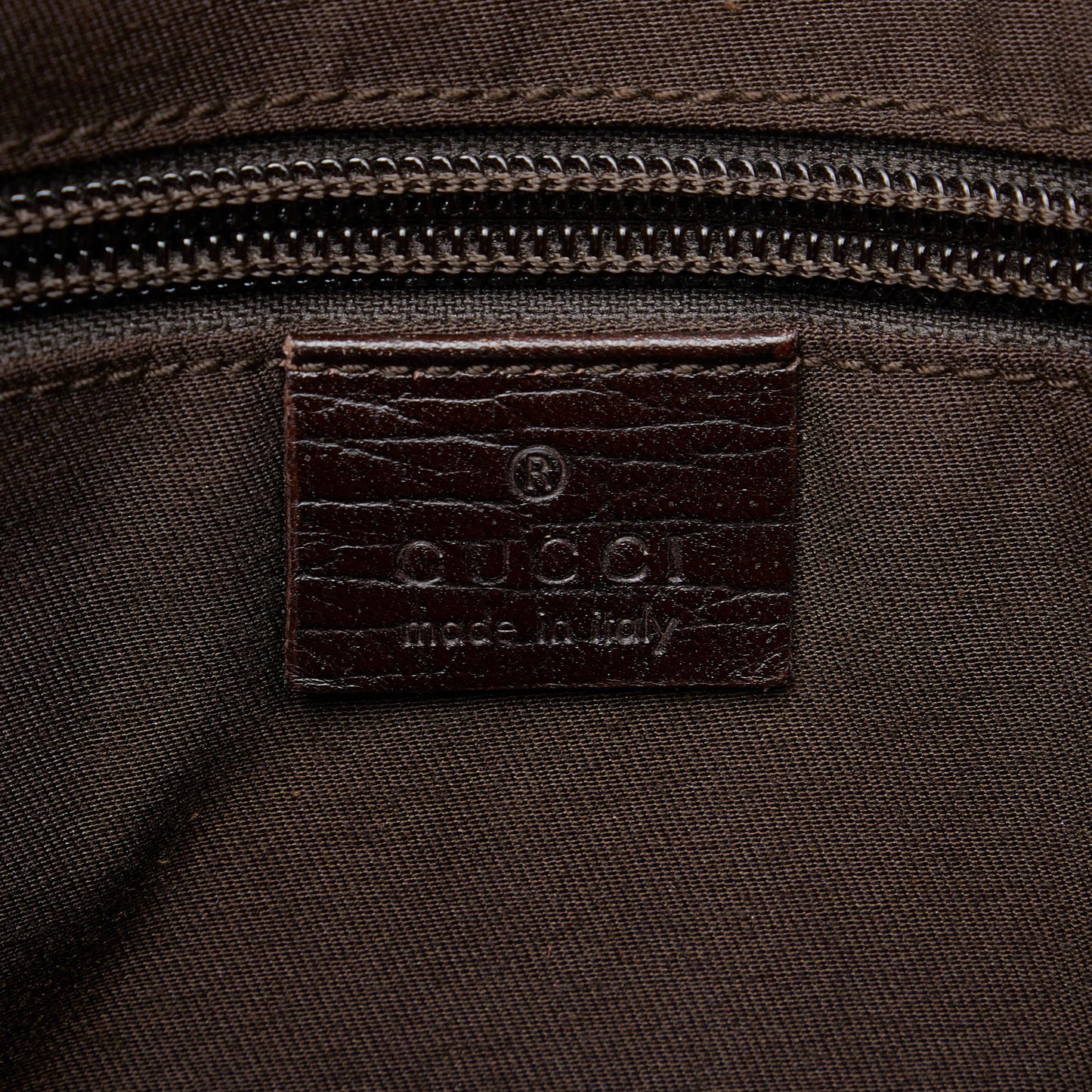 Gucci GG Supreme Crossbody Bag (SHG-P35zbi)