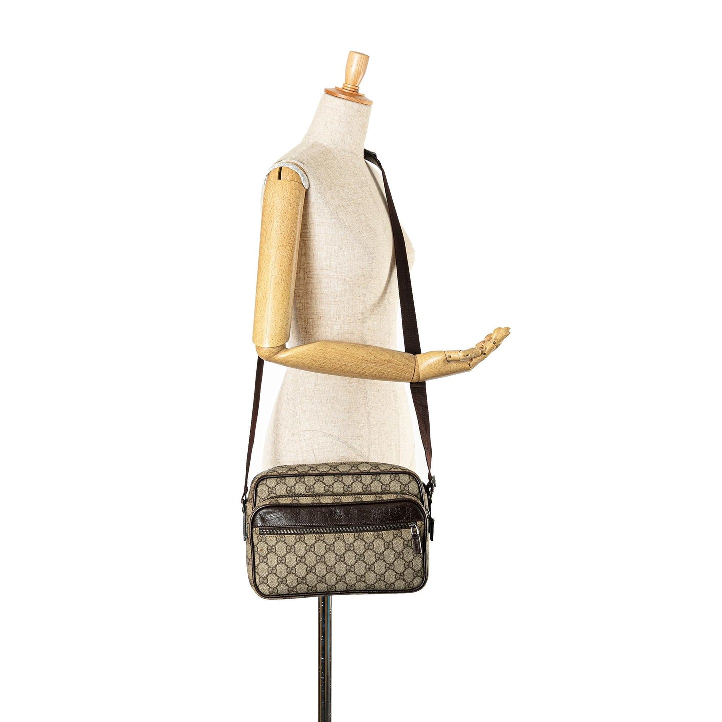 Gucci GG Supreme Crossbody Bag (SHG-liEgwg)