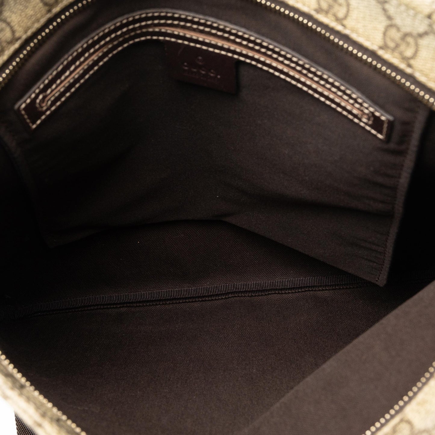 Gucci GG Supreme Crossbody (SHG-uomJwa)