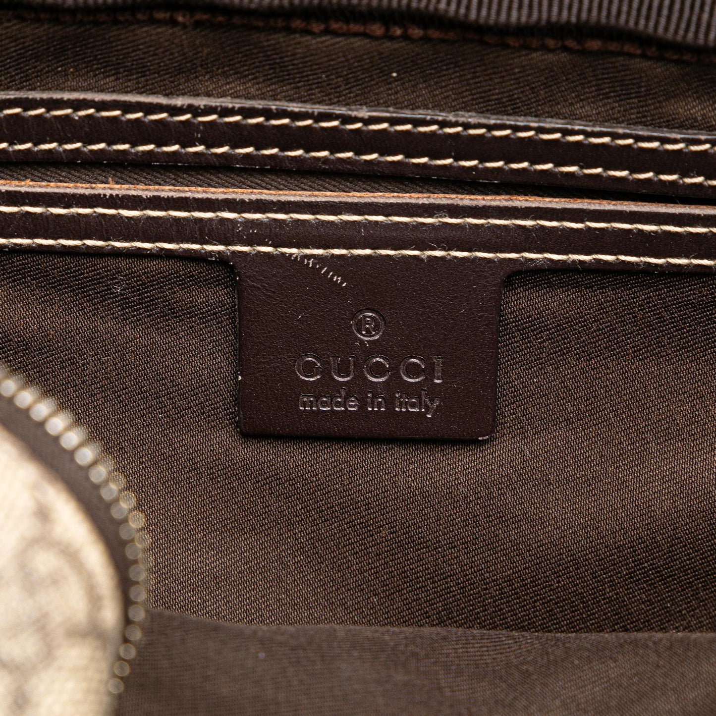 Gucci GG Supreme Crossbody (SHG-d31eDw)