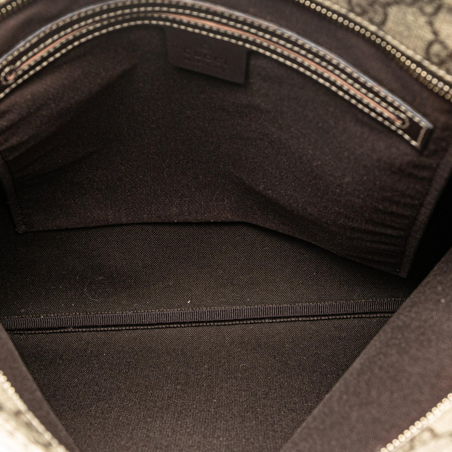 Gucci GG Supreme Crossbody (SHG-2WzR1b)