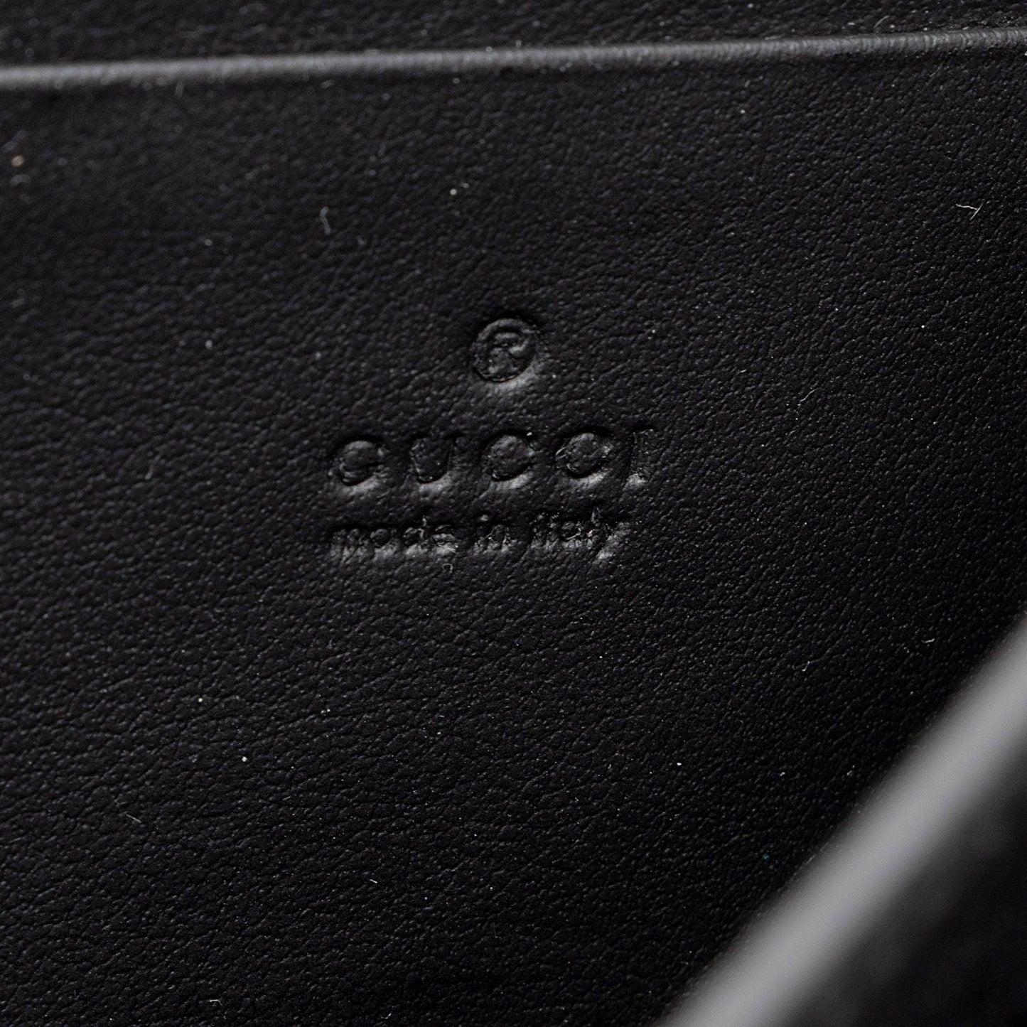 Gucci GG Supreme Dionysus Chain Wallet (SHF-kxzngC)