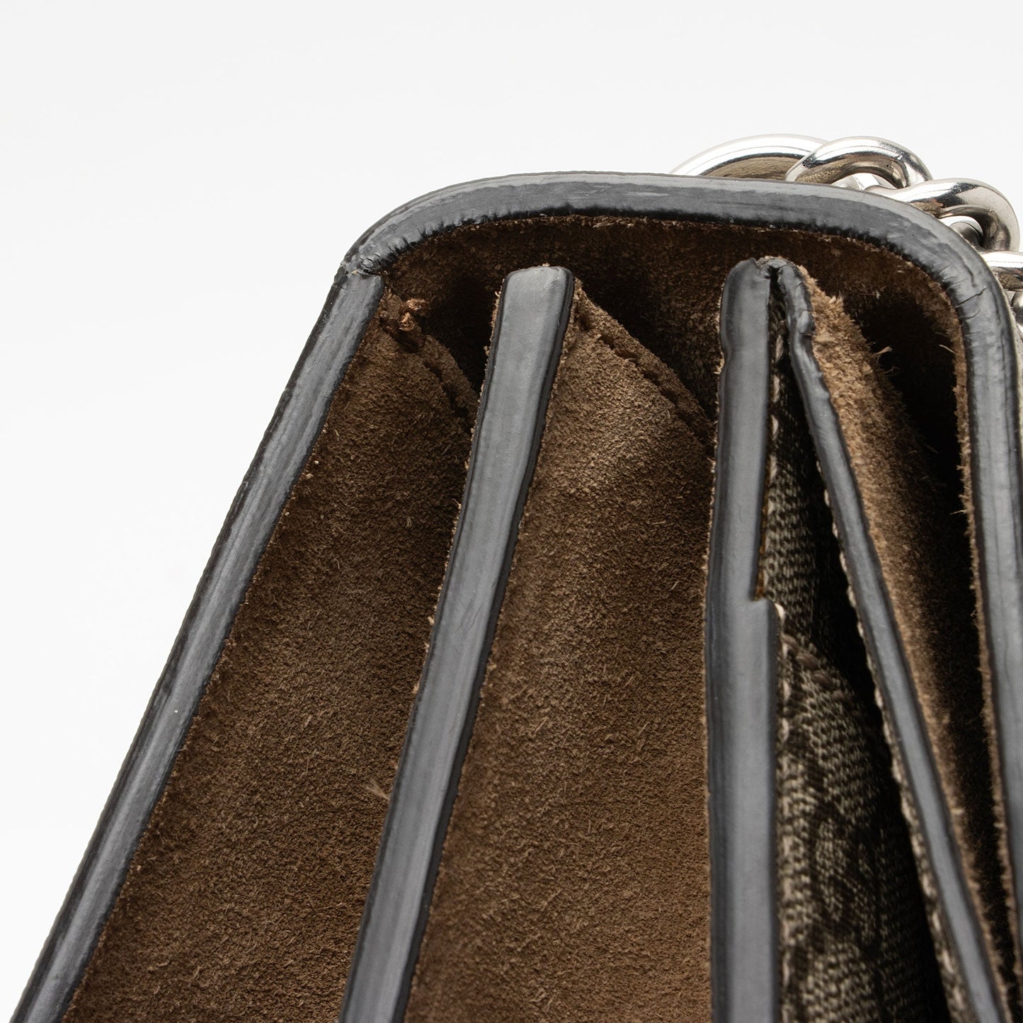 Gucci GG Supreme Dionysus Medium Shoulder Bag (SHF-MaHPZO)