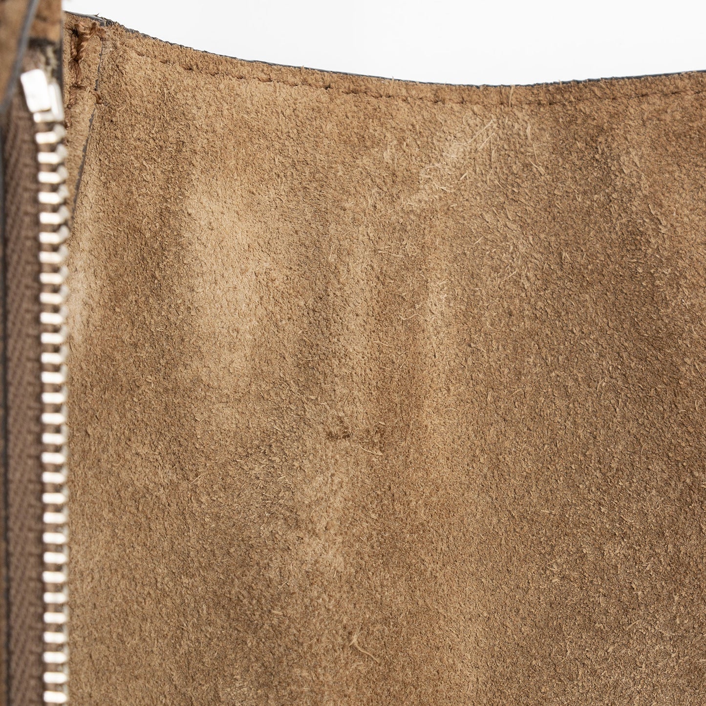 Gucci GG Supreme Dionysus Medium Shoulder Bag (SHF-MaHPZO)