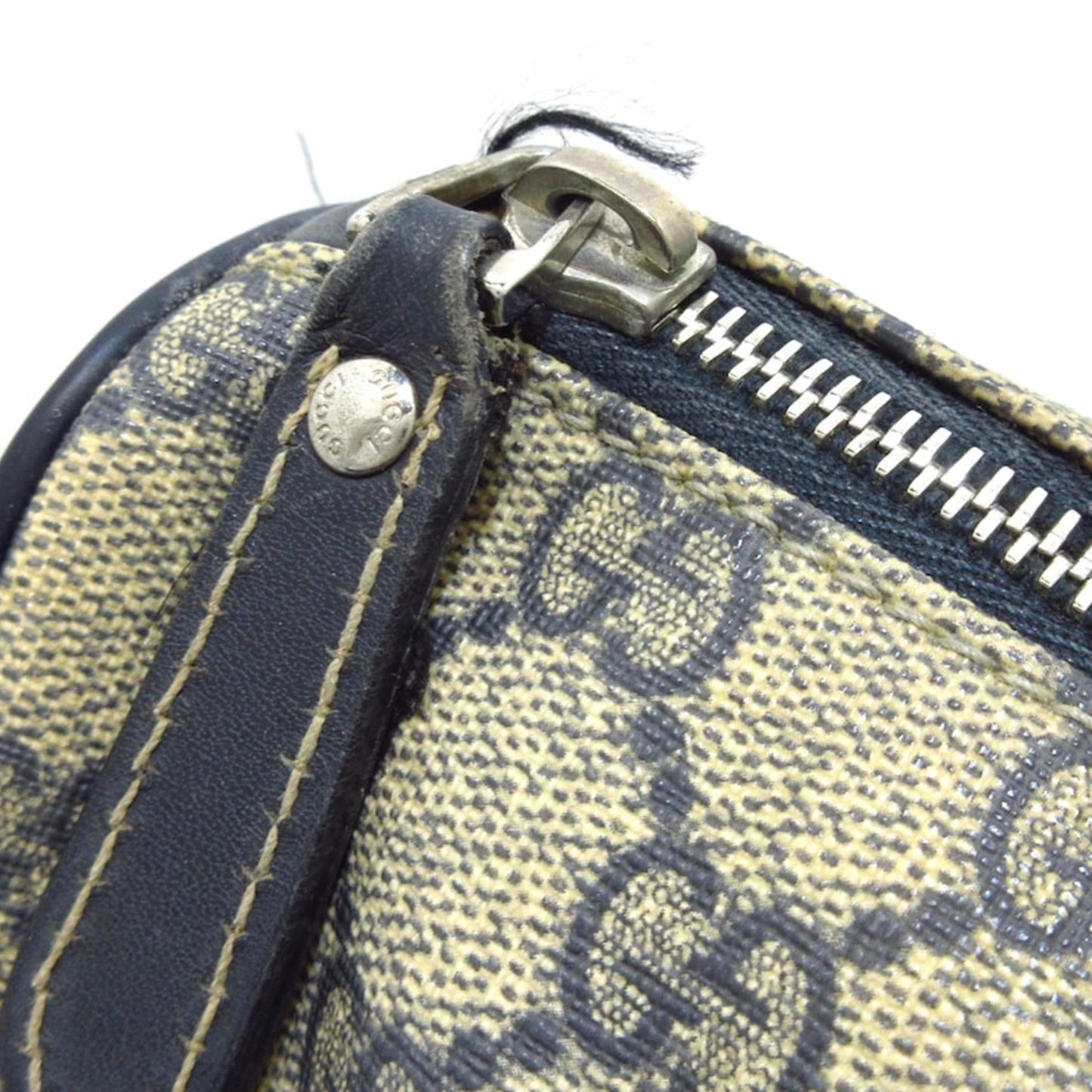 Gucci GG Supreme Double Pocket Crossbody (SHG-0tXOCu)