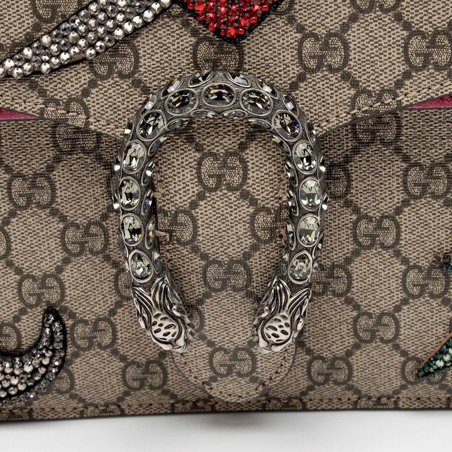 Gucci GG Supreme Embellished Dionysus Medium Shoulder Bag (SHF-oygysY)