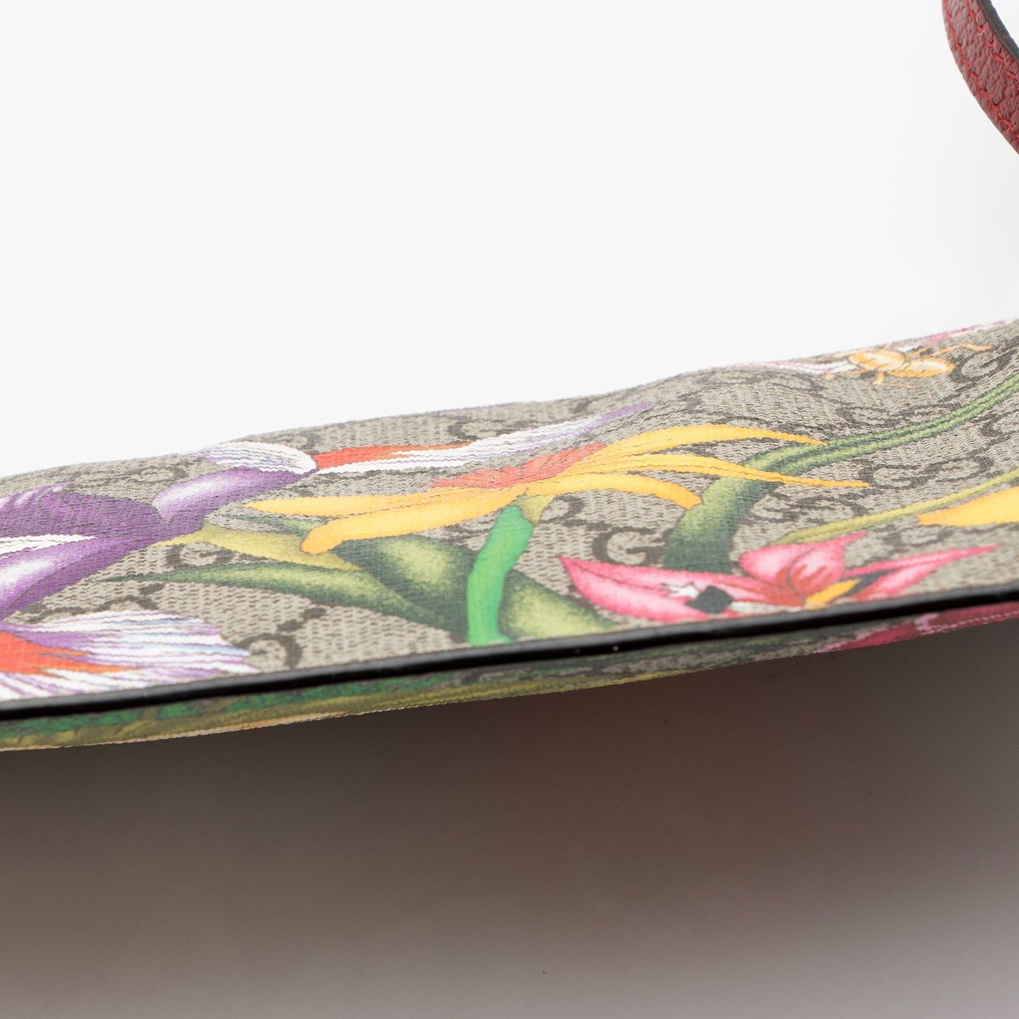 Gucci GG Supreme Flora Pochette (SHF-dS9g3S)
