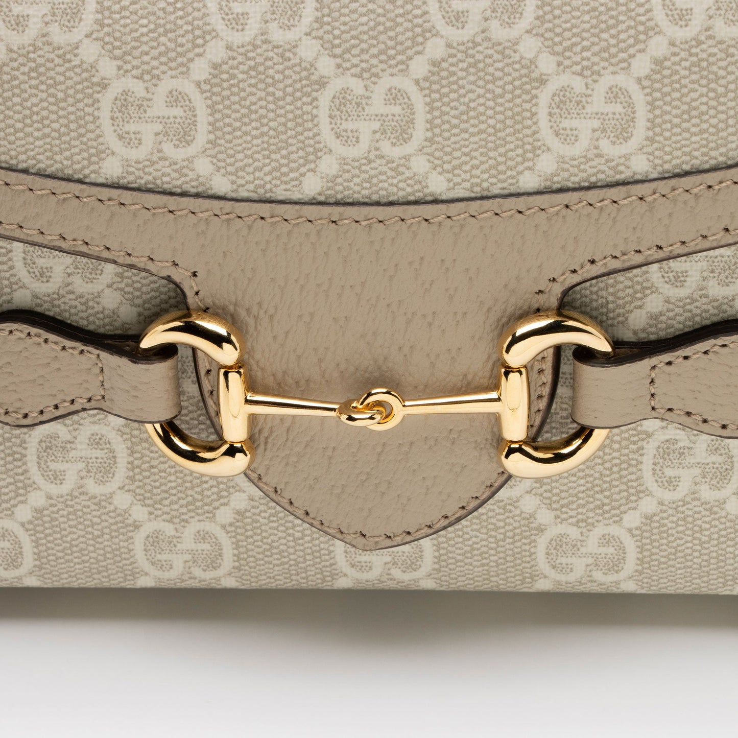 Gucci GG Supreme Horsebit 1955 Mini Shoulder Bag (SHF-FQ4V0d)