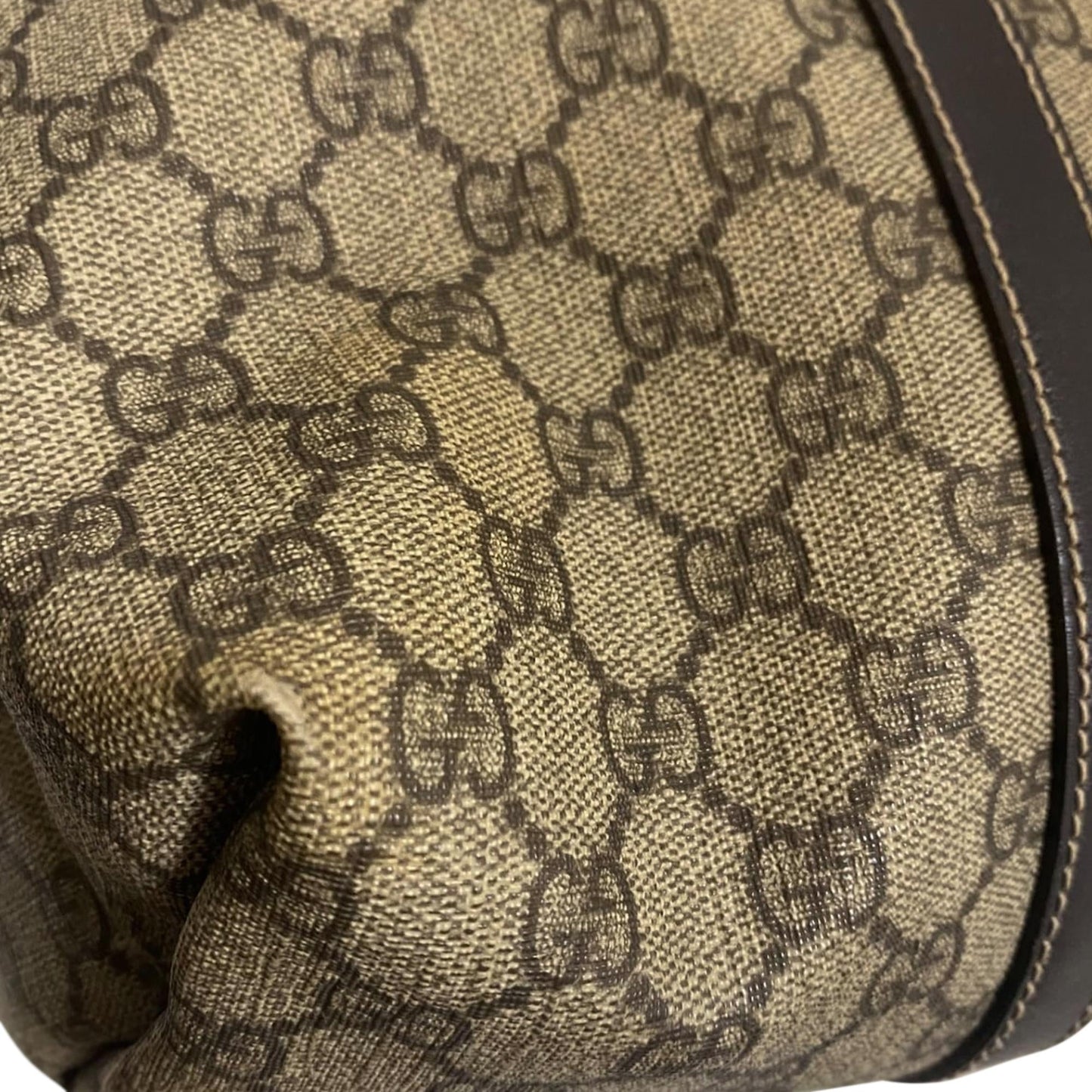 Gucci GG Supreme Joy Tall Tote (SHG-QbBNZd)