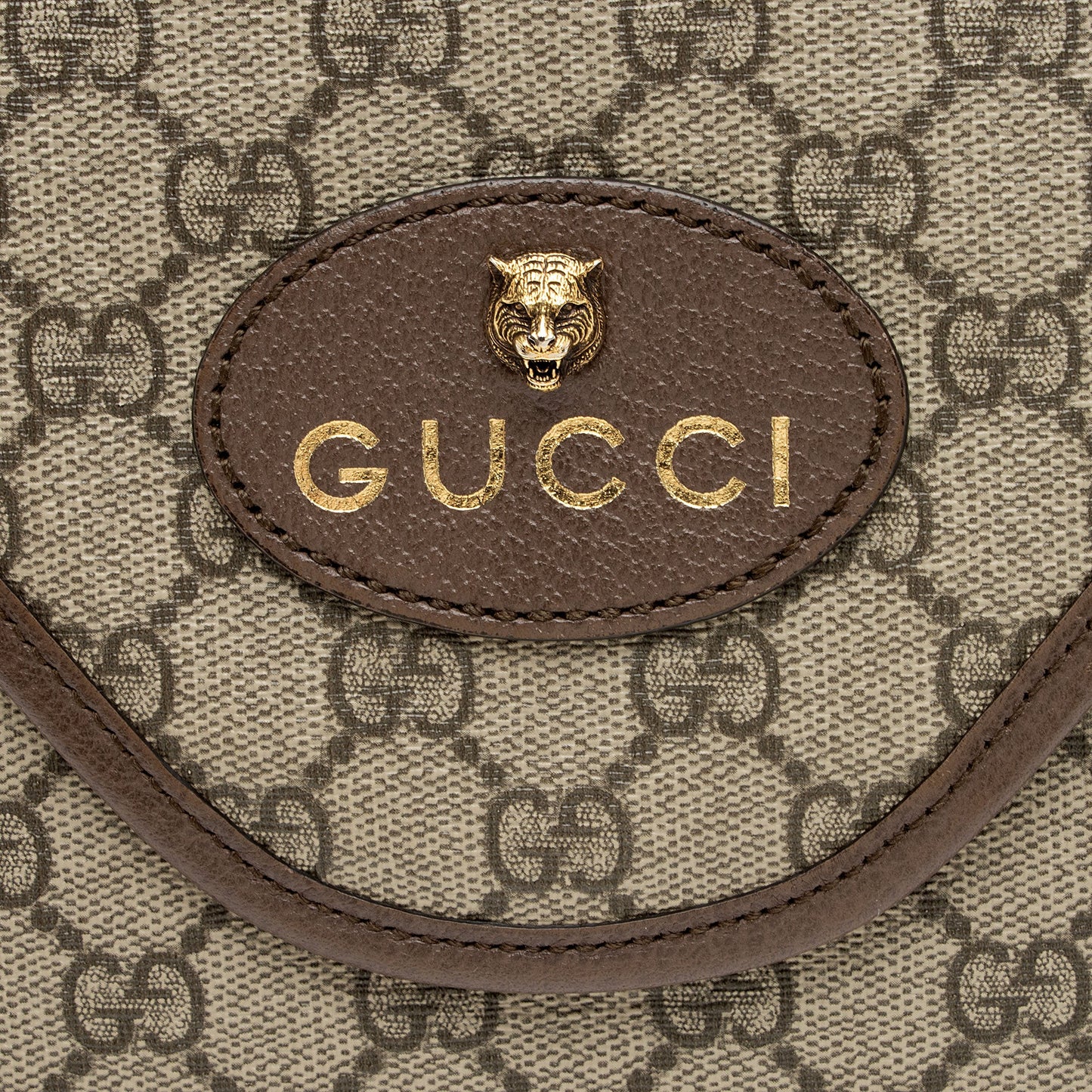 Gucci GG Supreme Neo Vintage Medium Messenger Bag (SHF-6GM9Gn)