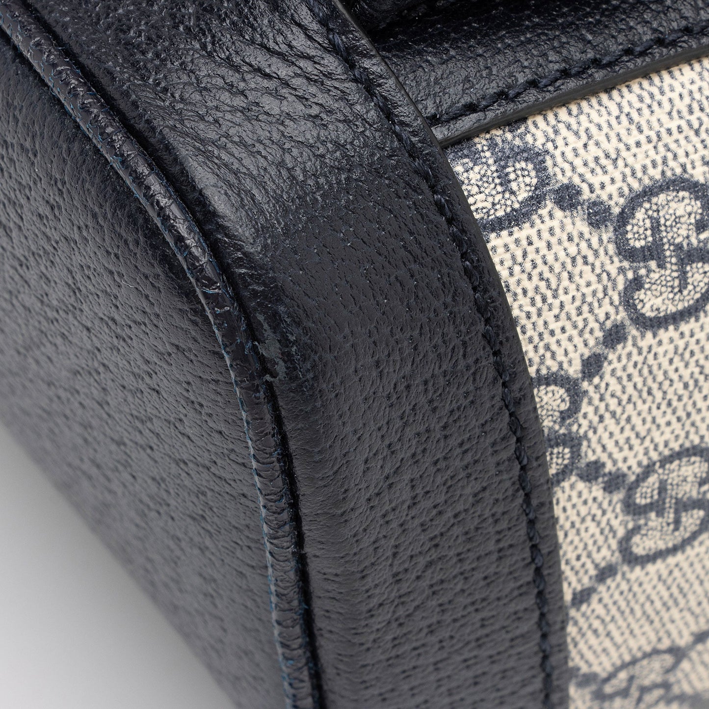 Gucci GG Supreme Ophidia Small Backpack (SHF-TYi93j)