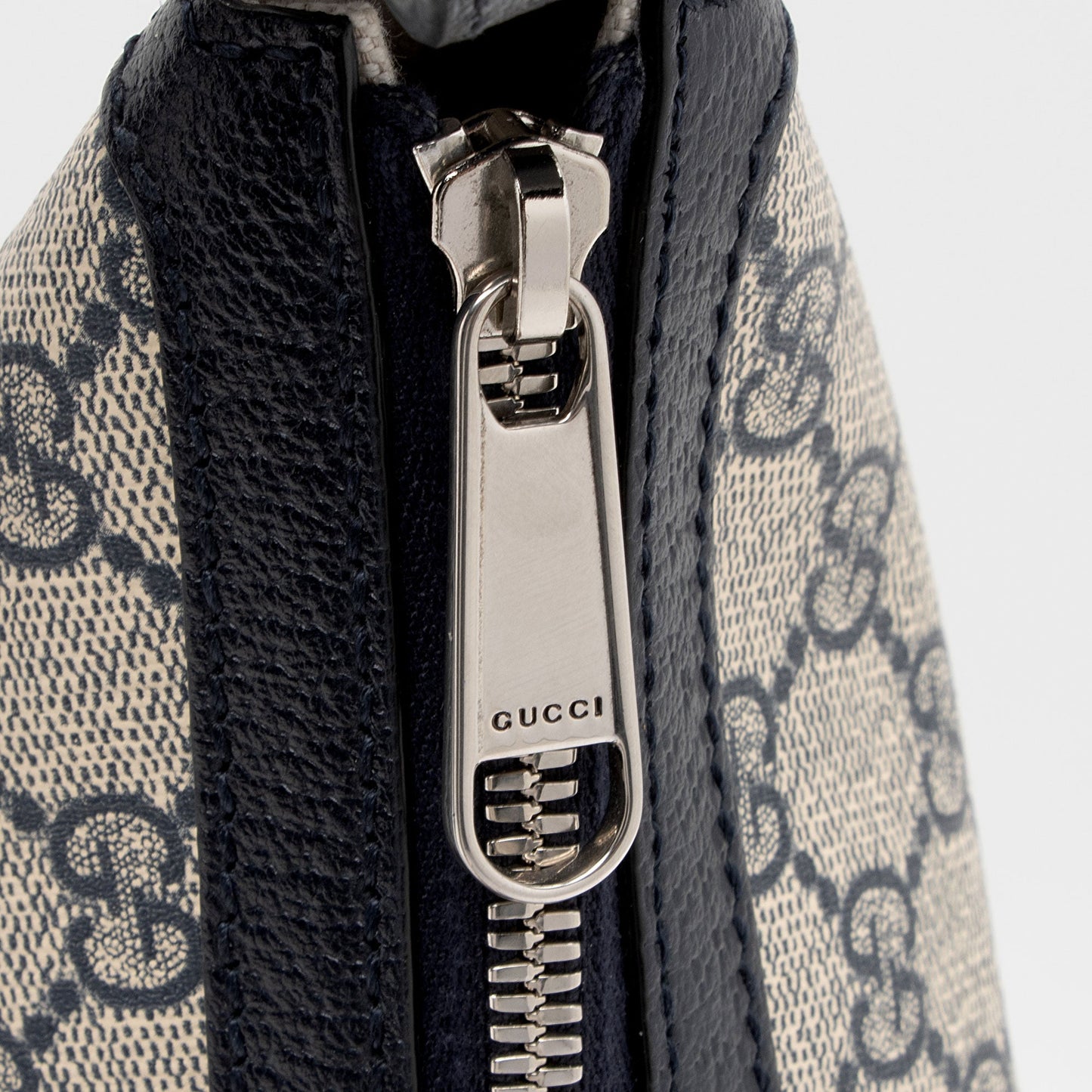 Gucci GG Supreme Ophidia Small Shoulder Bag (SHF-ARbSrR)
