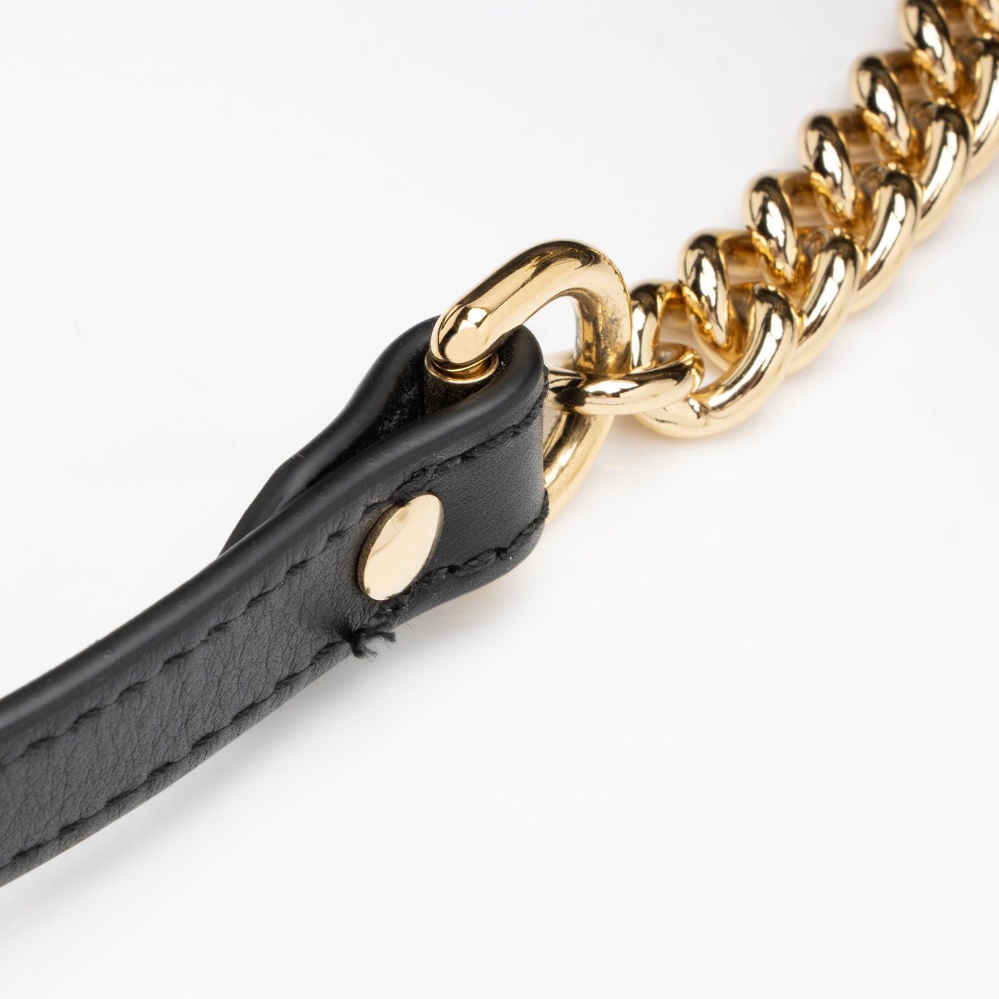 Gucci GG Supreme Padlock Chain Medium Shoulder Bag (SHF-HpZzJo)