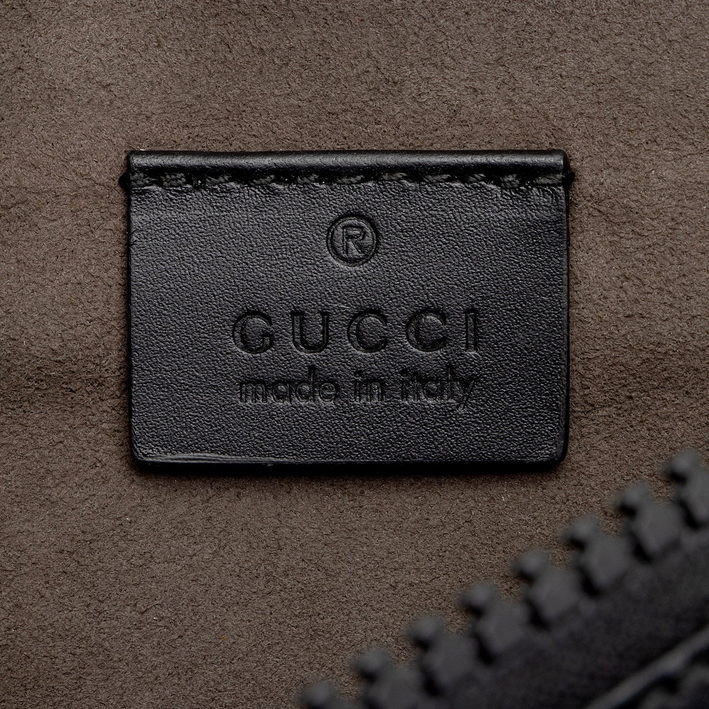 Gucci GG Supreme Small Belt Bag (SHF-Owq7L8)