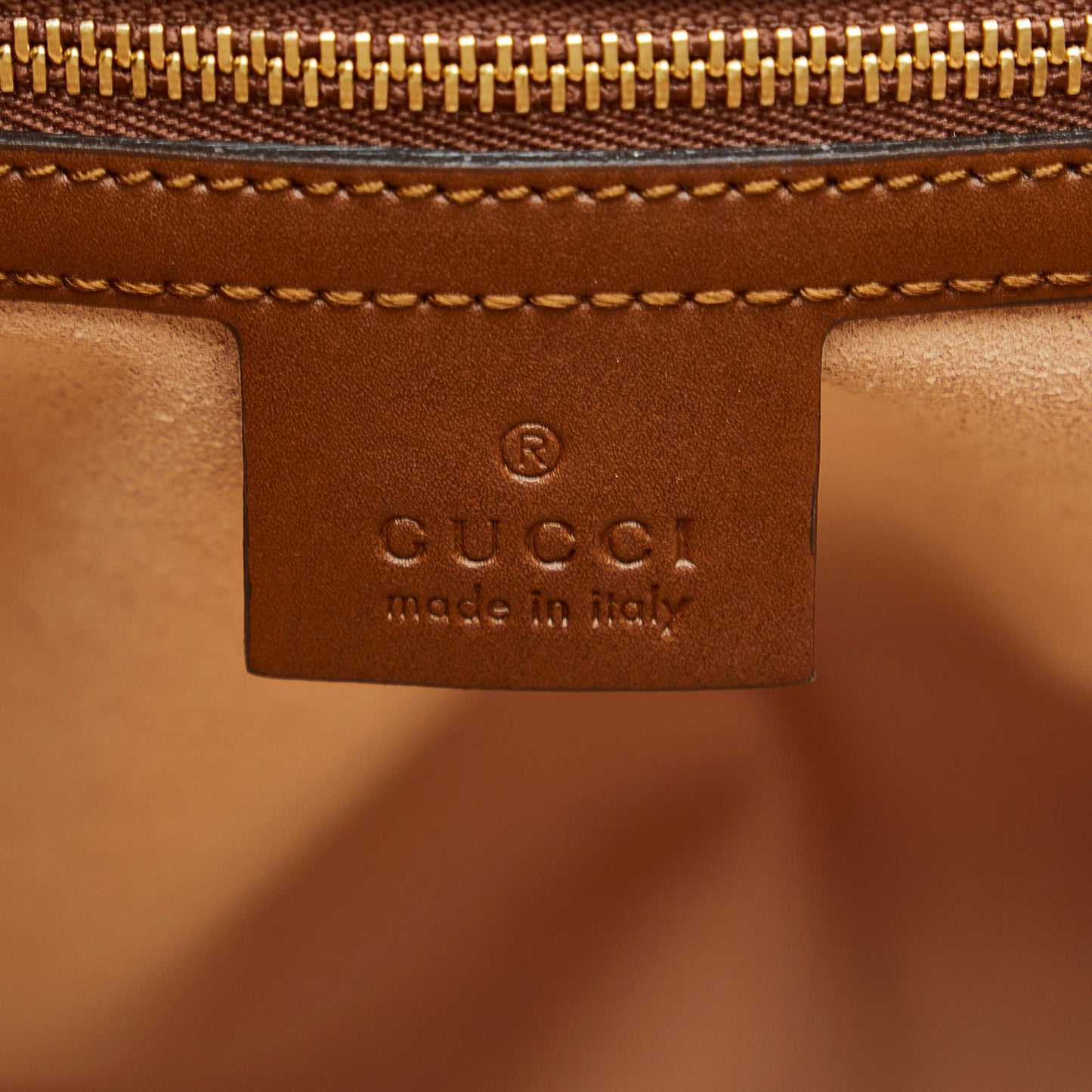 Gucci GG Supreme Soft Tote (SHG-WhdAFQ)