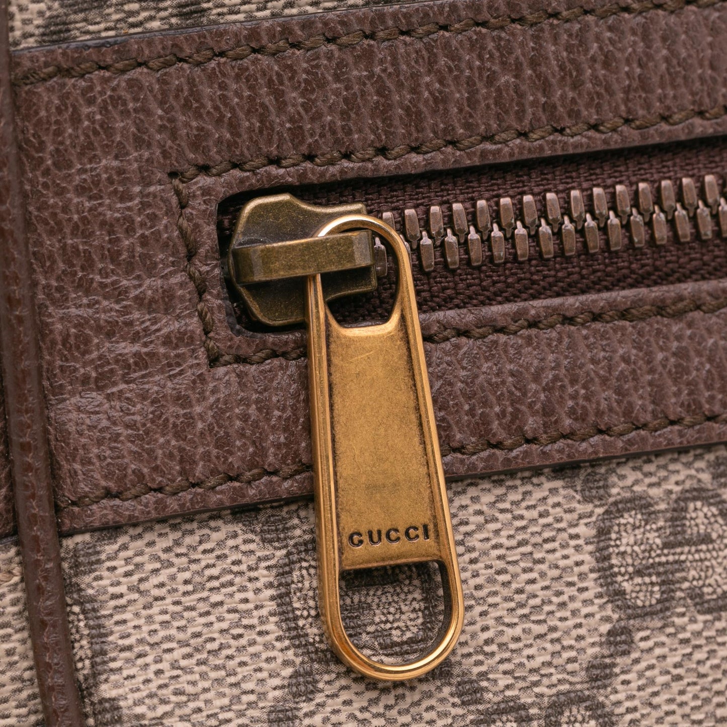 Gucci GG Supreme Web Ophidia Crossbody (SHG-vmiEpP)