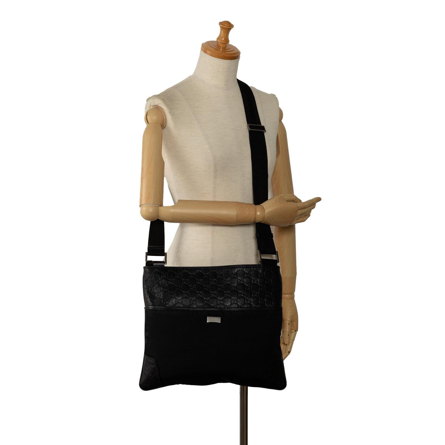 Gucci Guccissima Nylon Crossbody (SHG-MY6YZn)