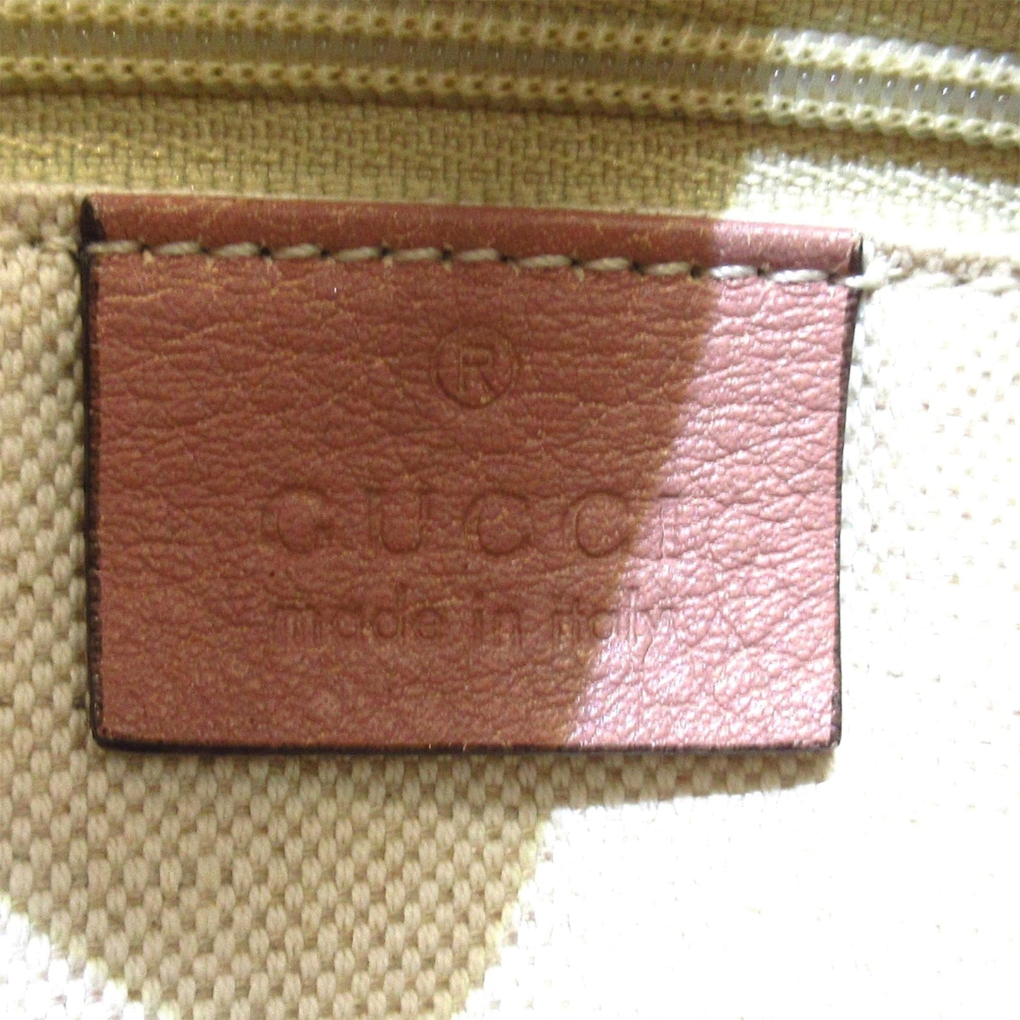 Gucci Guccissima Sukey Tote (SHG-CISIIy)
