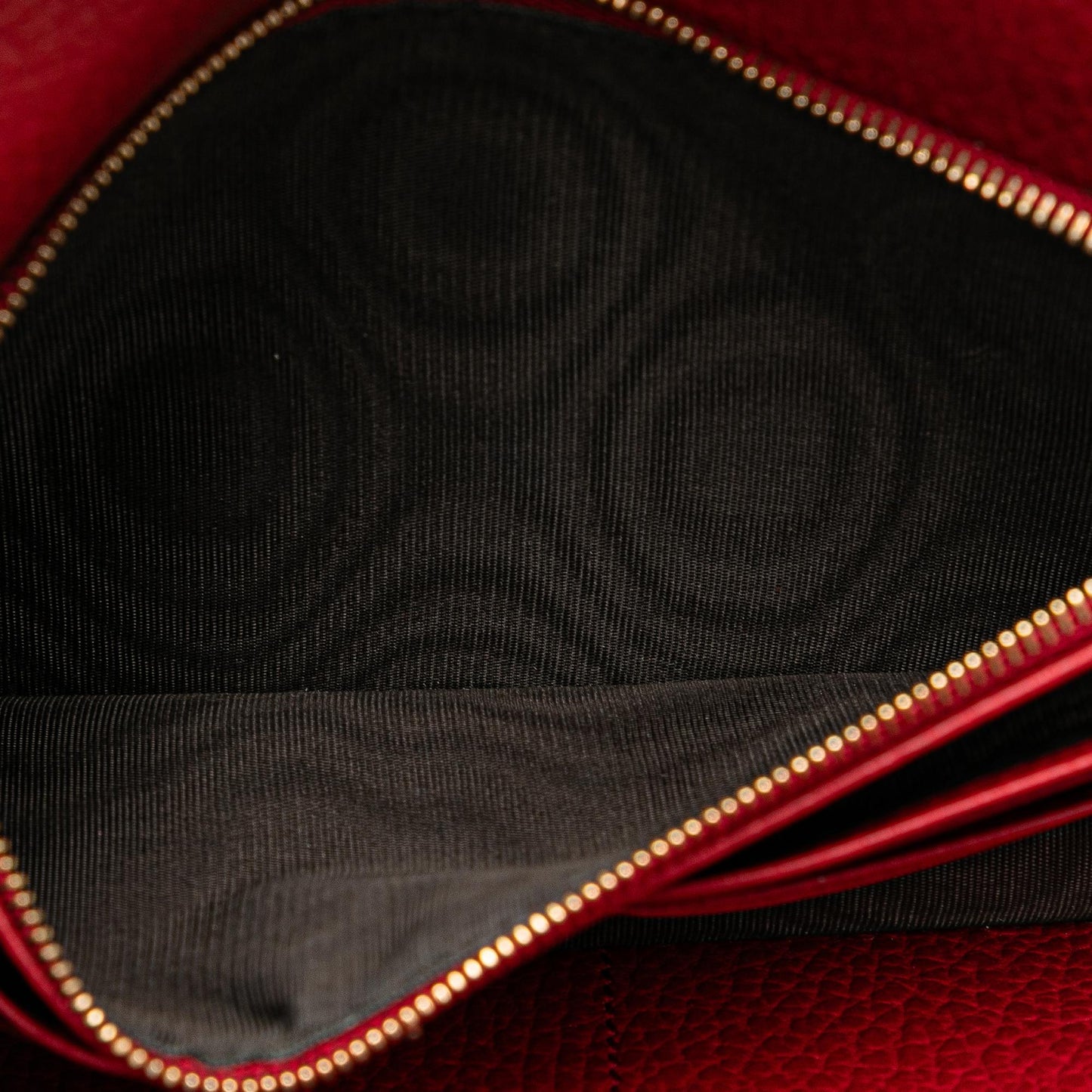 Gucci Interlocking G Dollar Wallet on Chain (SHG-9YMTb8)