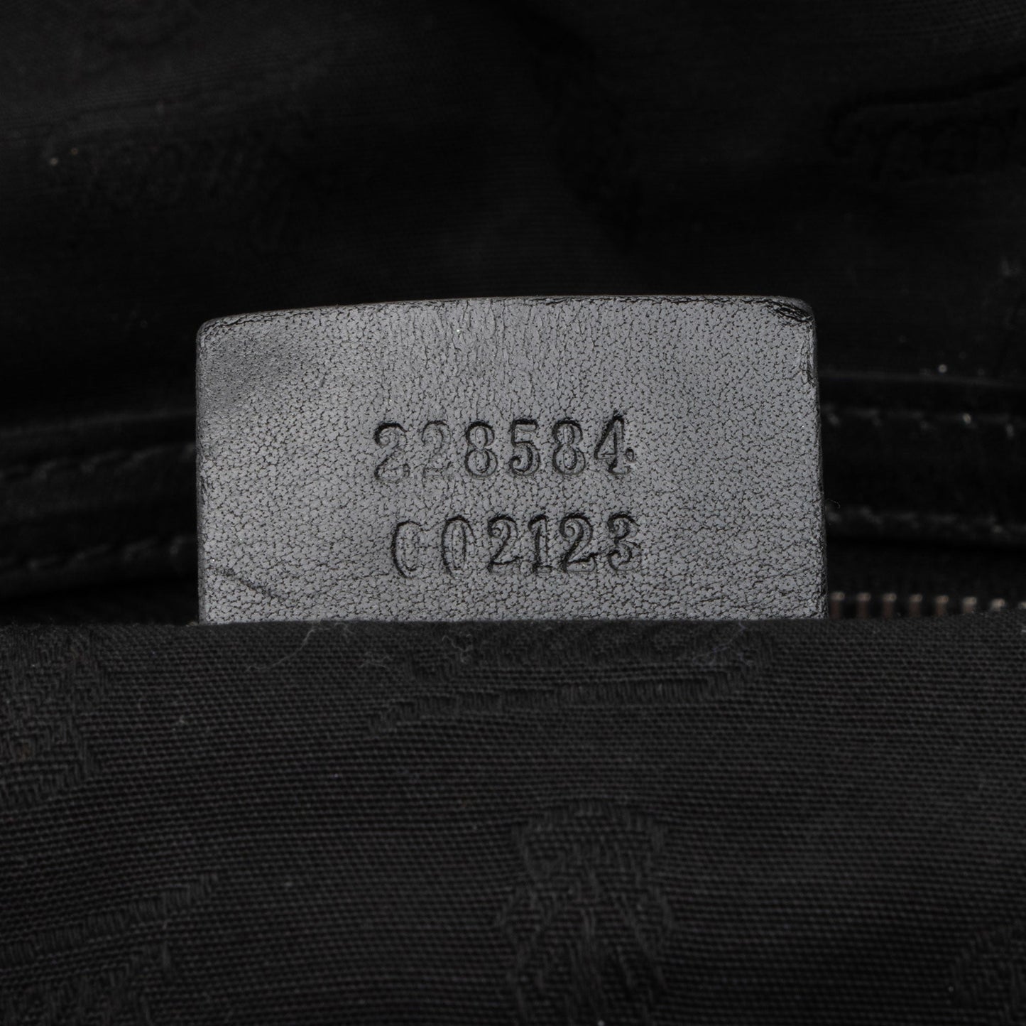 Gucci Iridescent Patent Leather Icon Bit Hobo (SHF-lmJOkR)